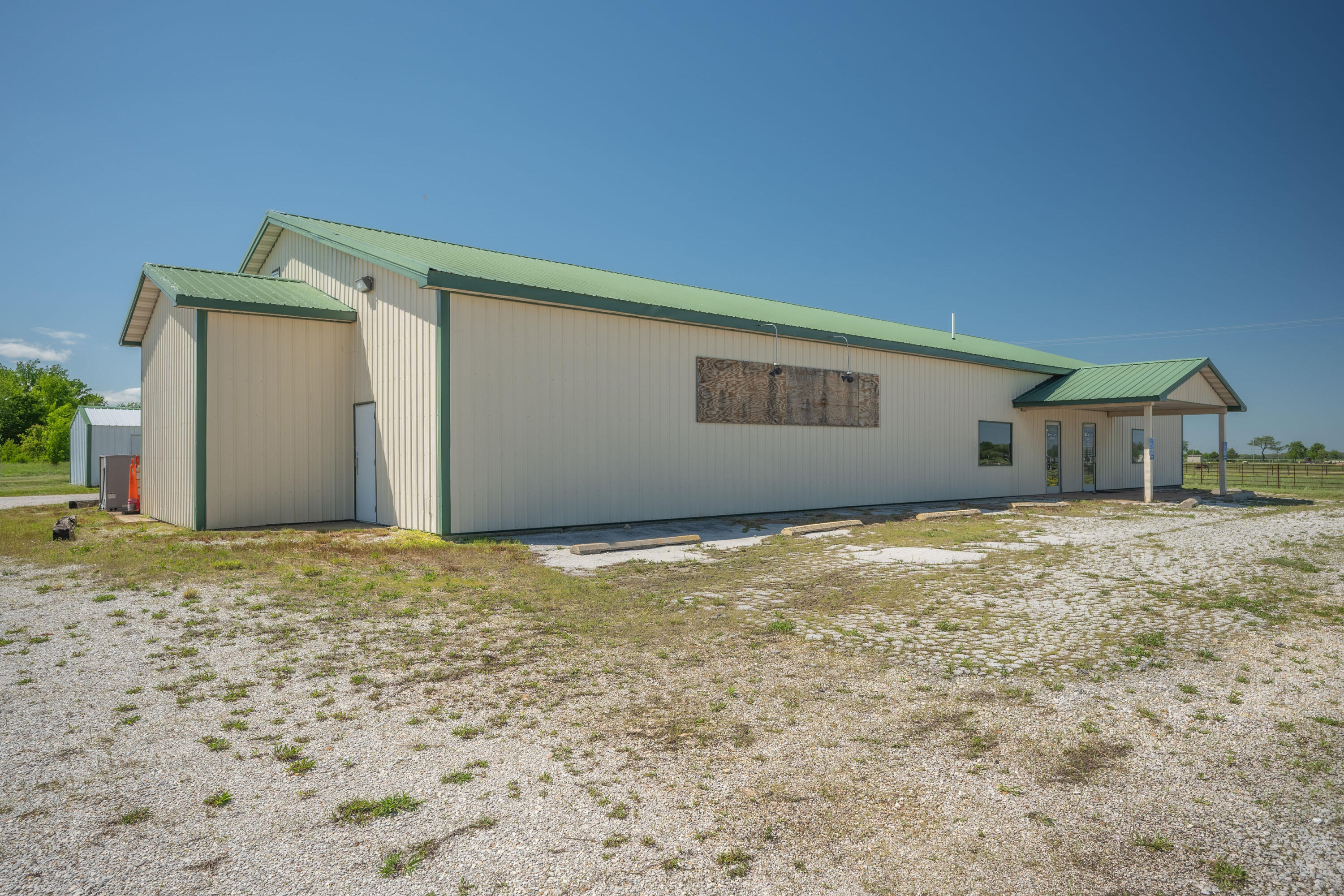 1630 Highway 59 Property Photo 36