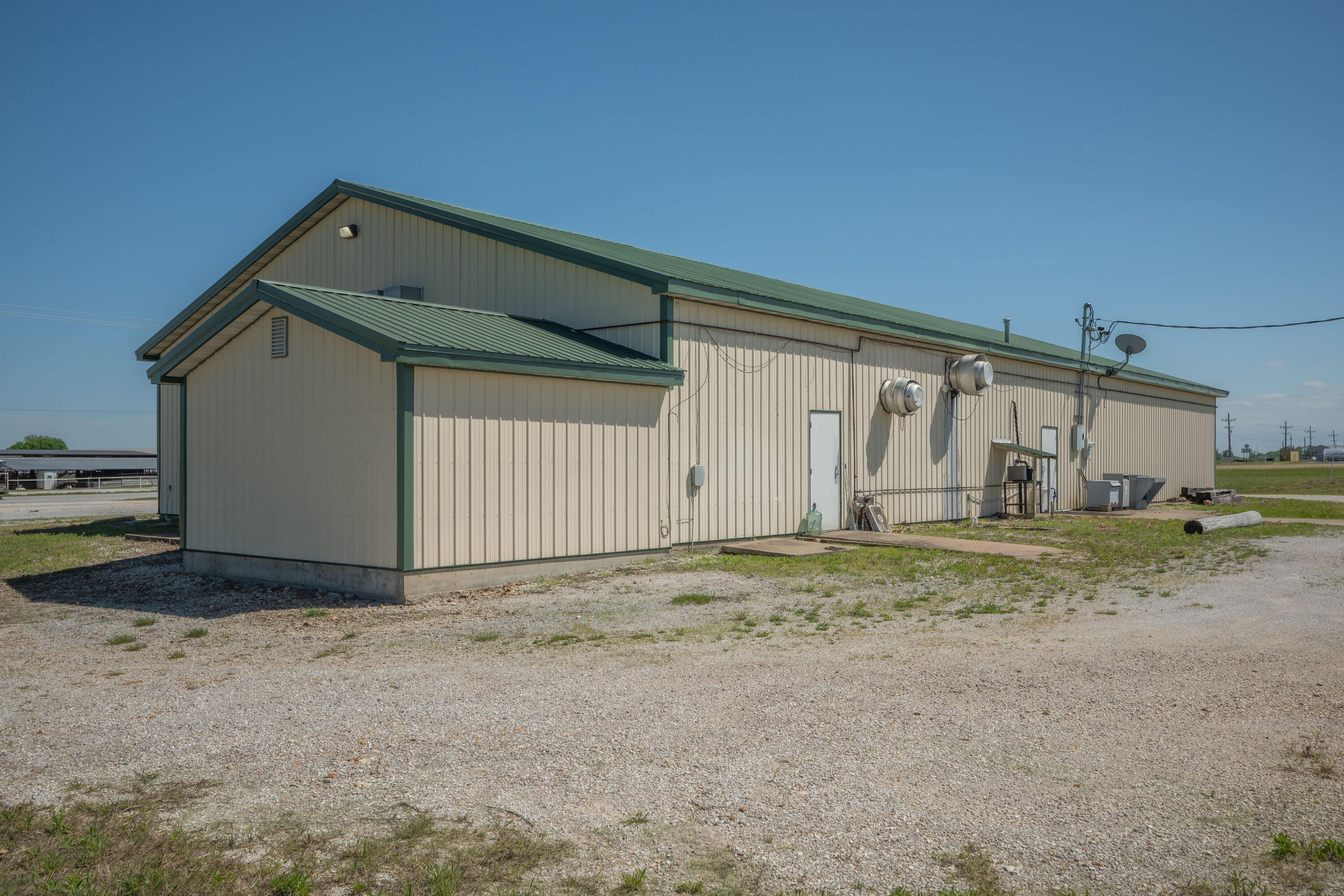 1630 Highway 59 Property Photo 42