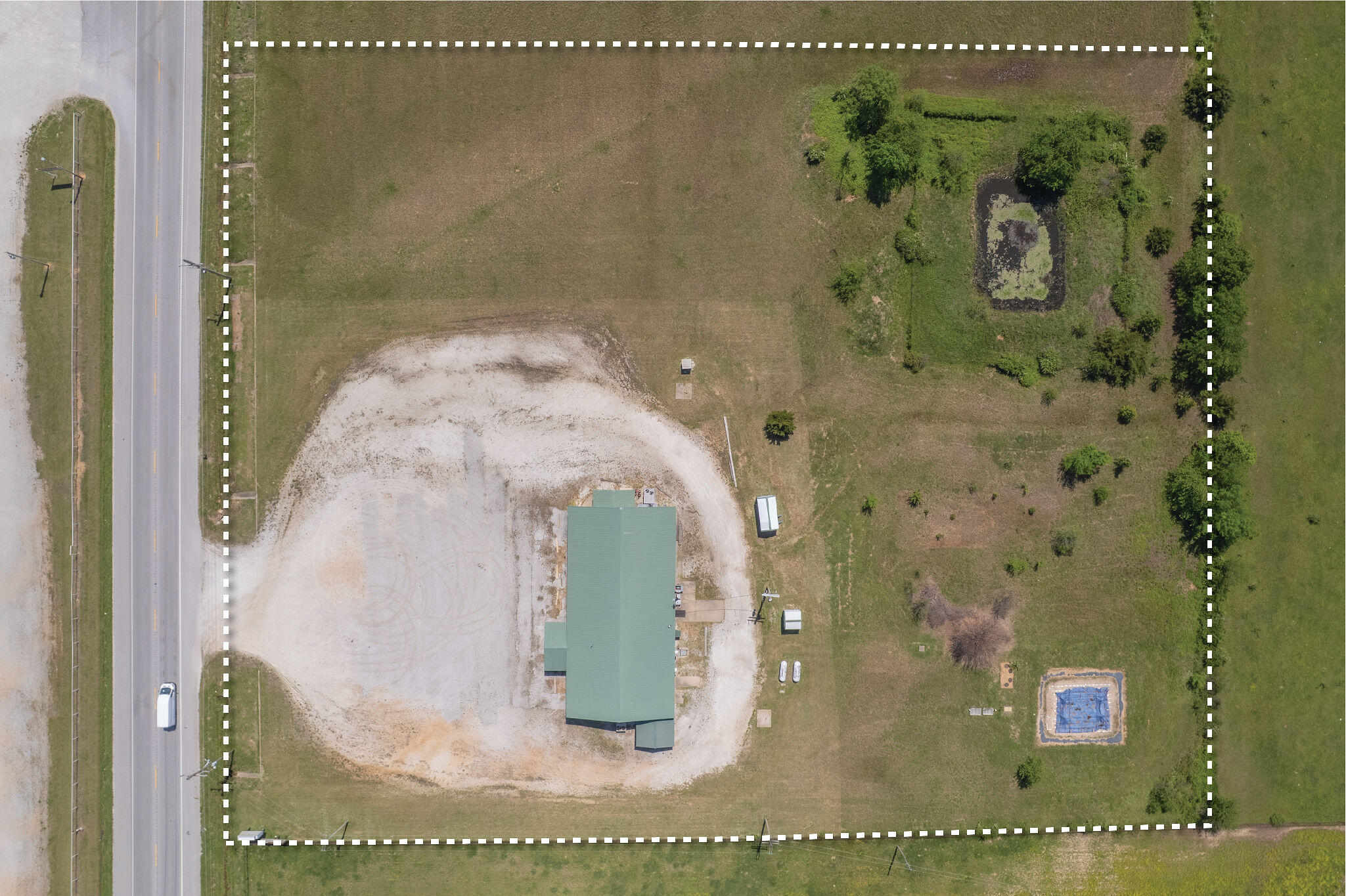1630 Highway 59 Property Photo 45