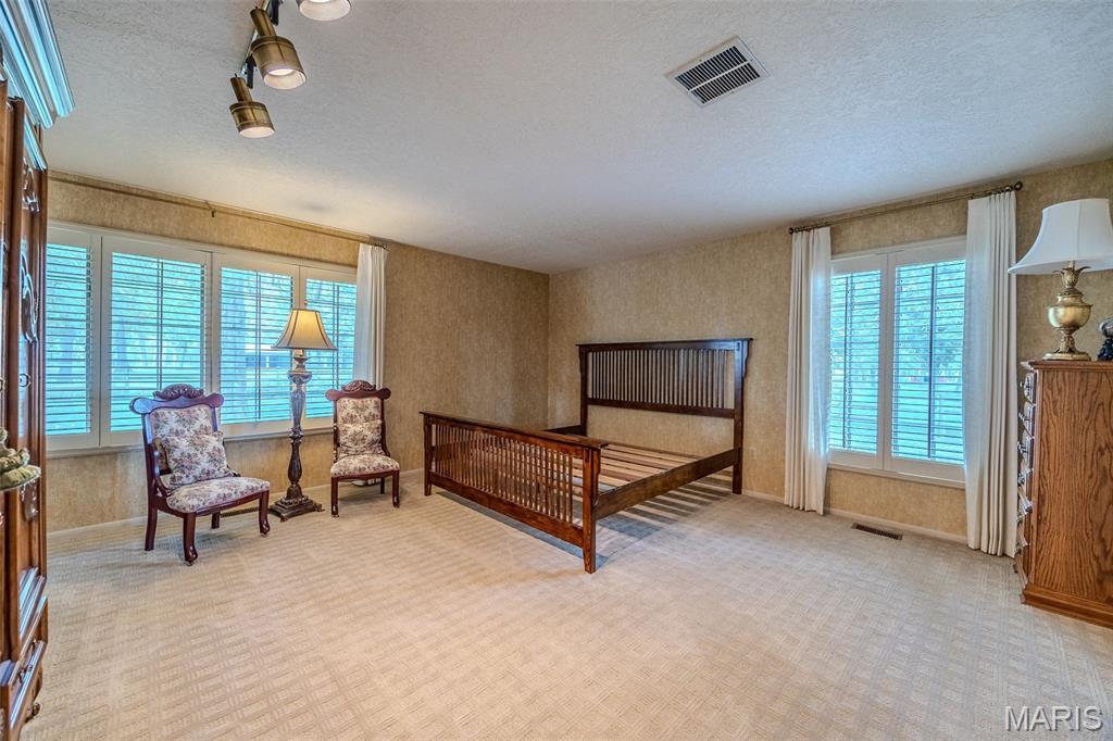 21355 Ember Road Property Photo 36