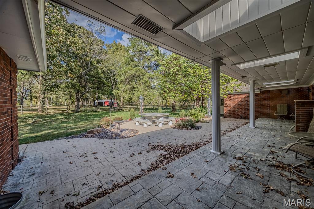 21355 Ember Road Property Photo 49