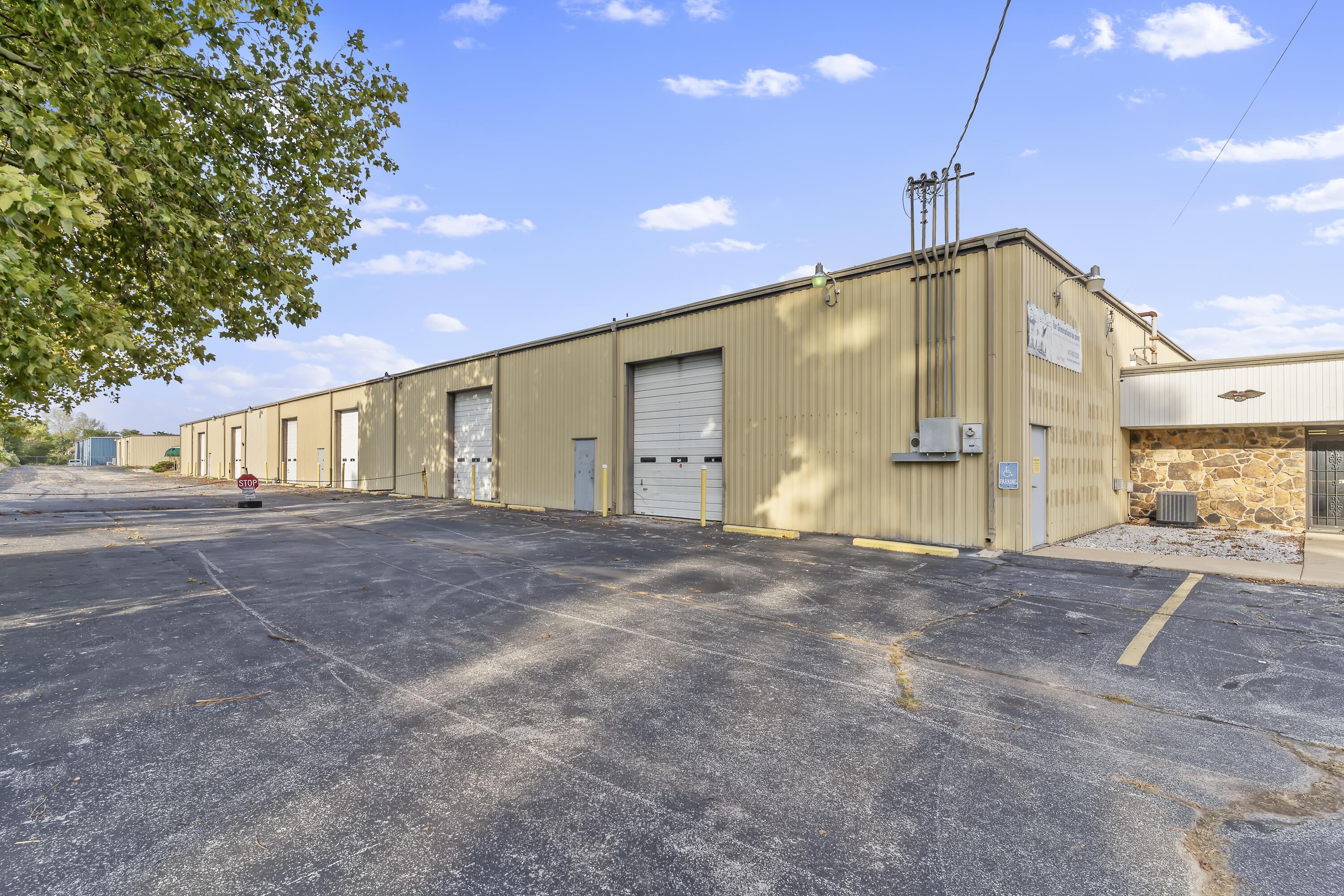 3001 East Pythian Street Property Photo 12