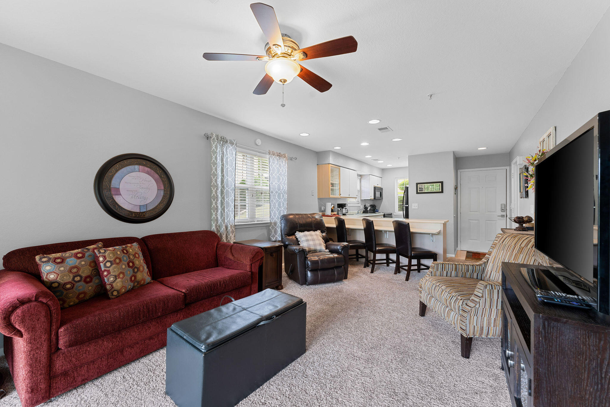 505 Valley View A-102 Property Photo 10