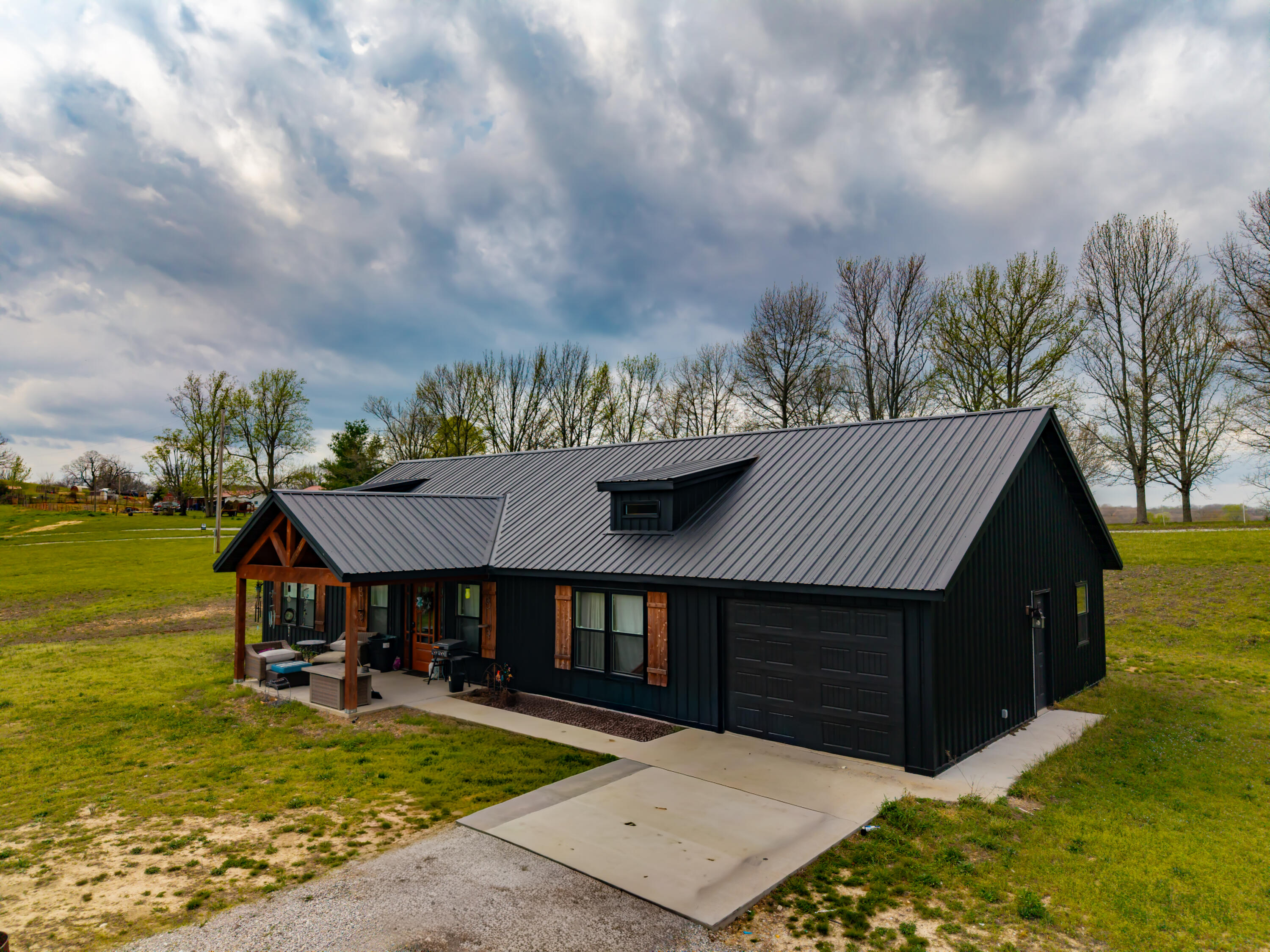 13396 County Road 76-505 Property Photo 5