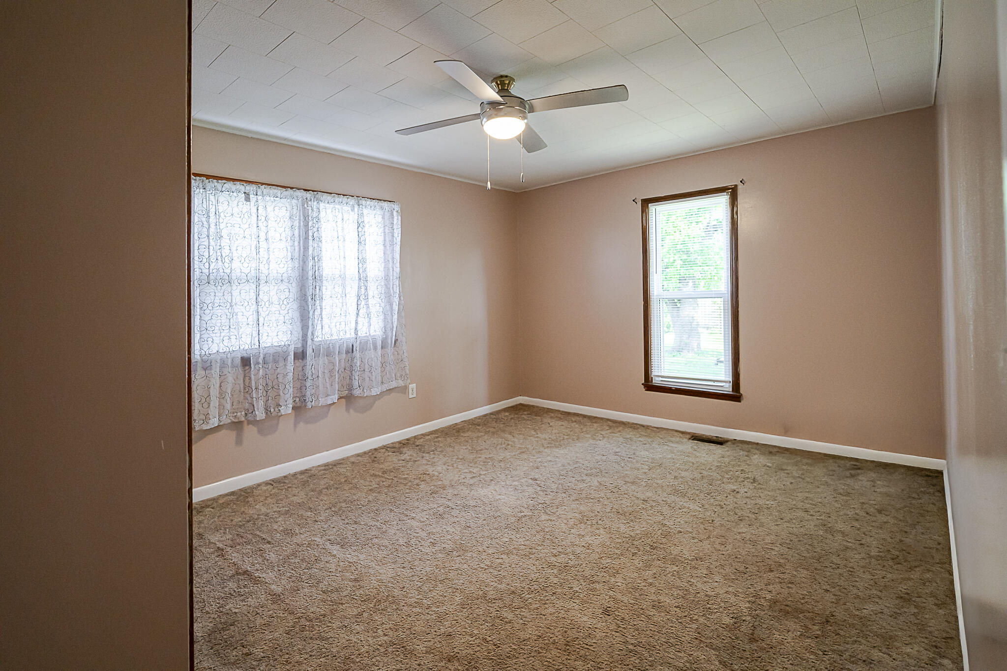 605 4th Street Property Photo 14