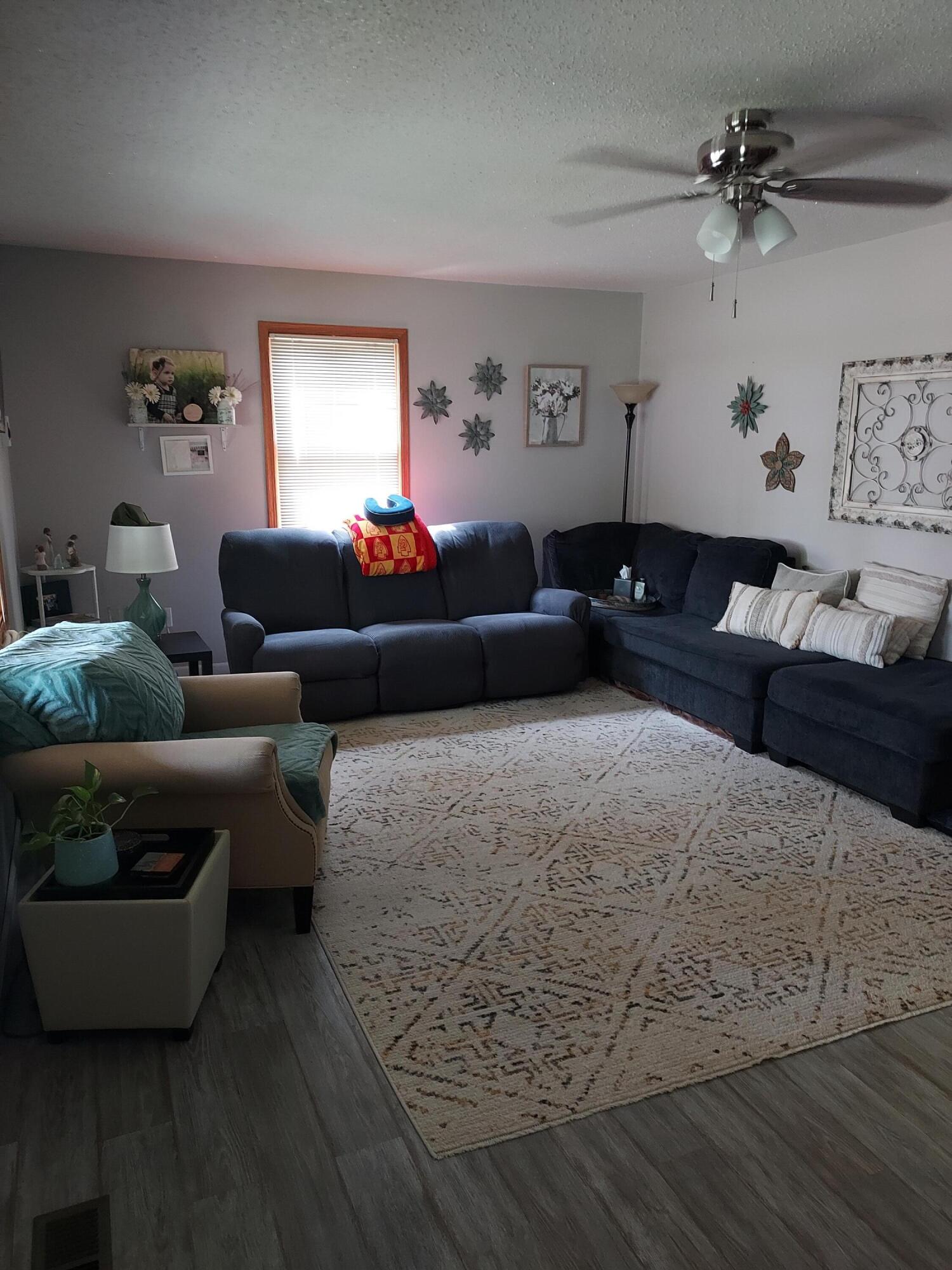 24415 Bald Eagle Drive Property Photo 8