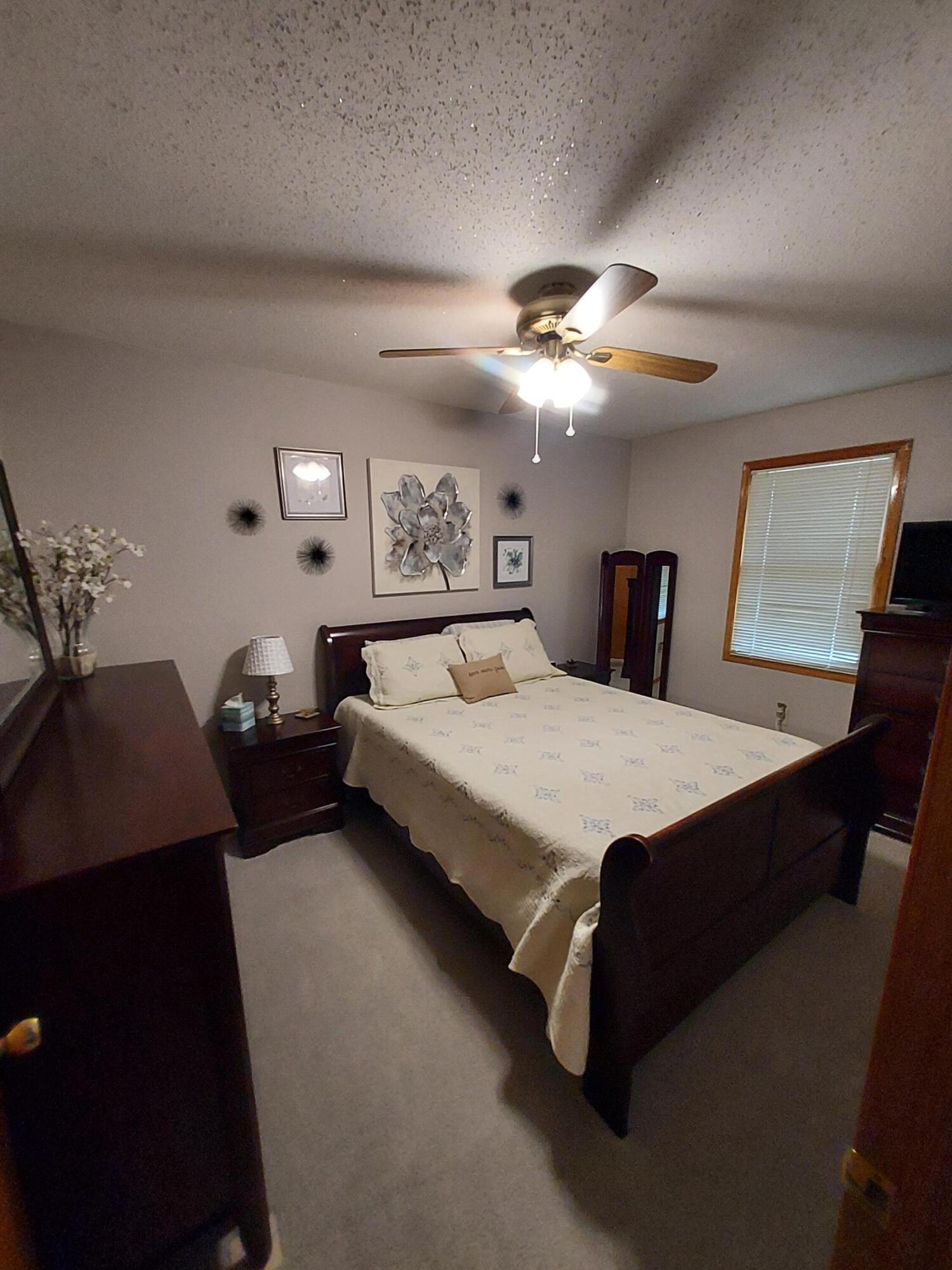 24415 Bald Eagle Drive Property Photo 16