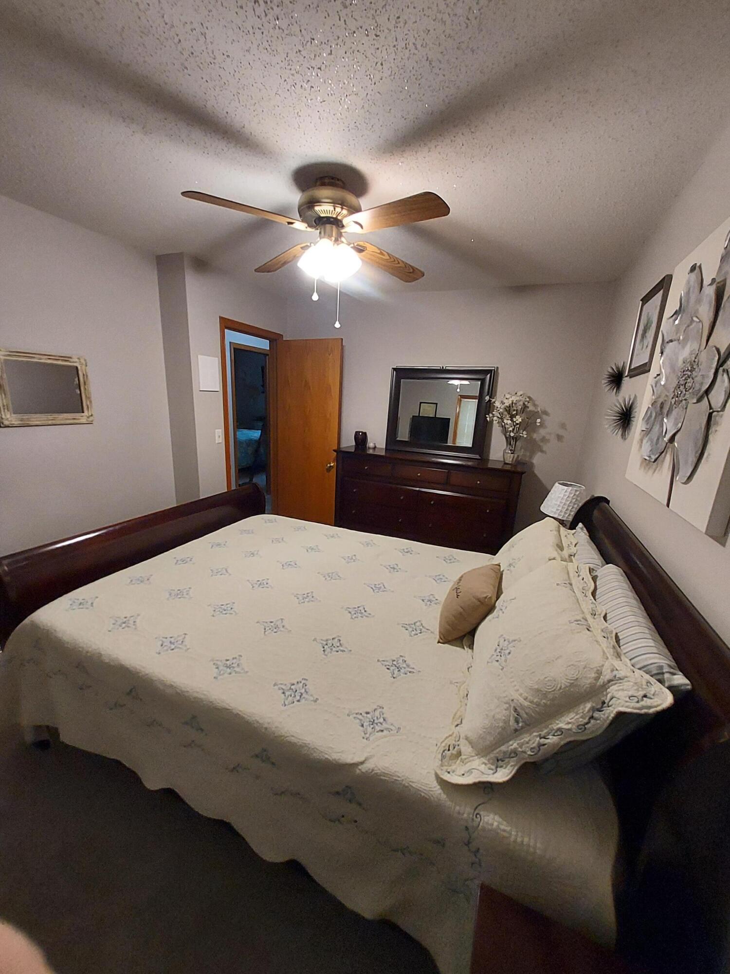 24415 Bald Eagle Drive Property Photo 31
