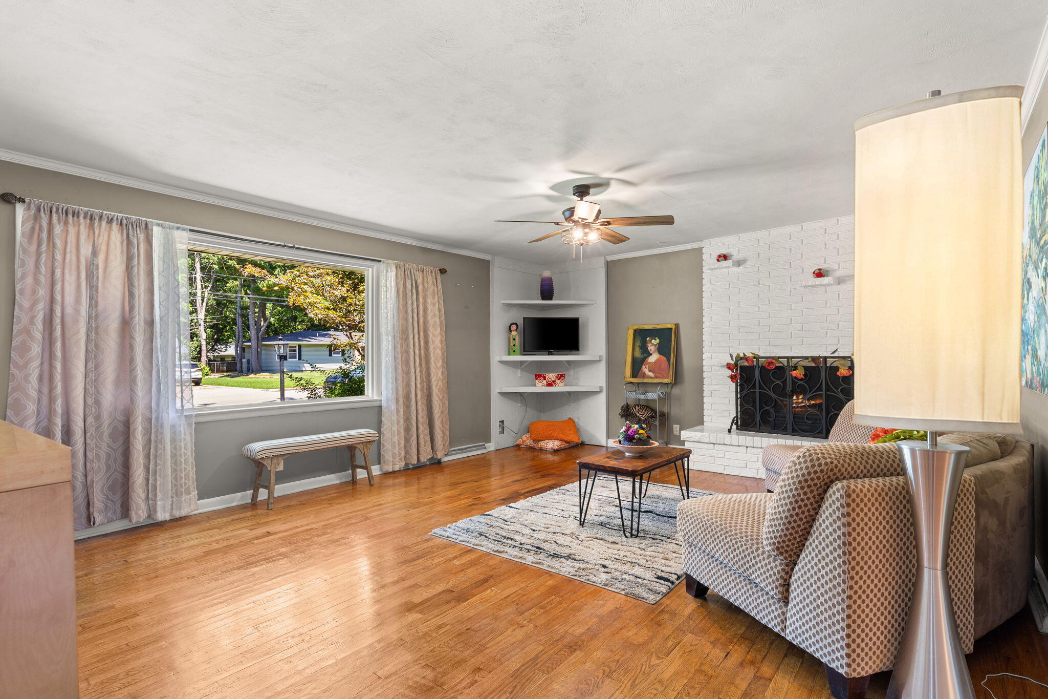1904 South Valleyroad Avenue Property Photo 6