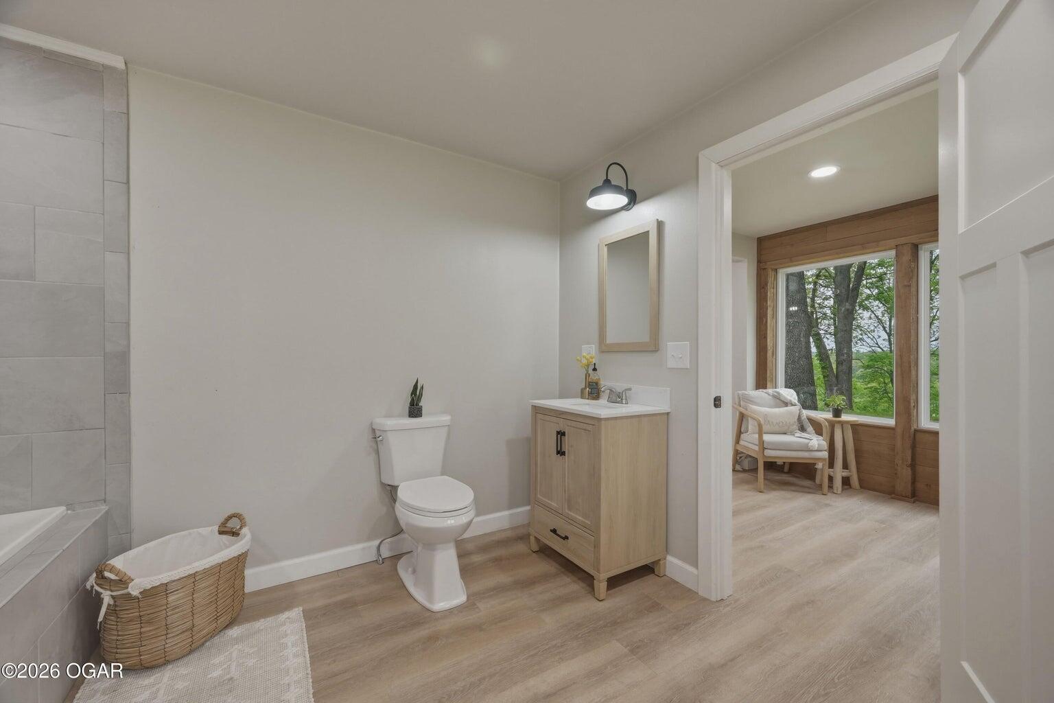 18576 Hereford Road Property Photo 12