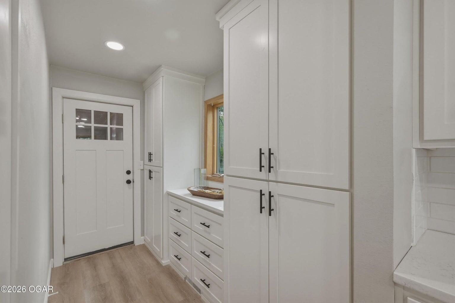 18576 Hereford Road Property Photo 22