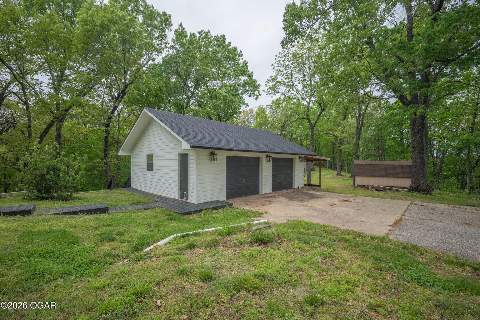 18576 Hereford Road Property Photo 63