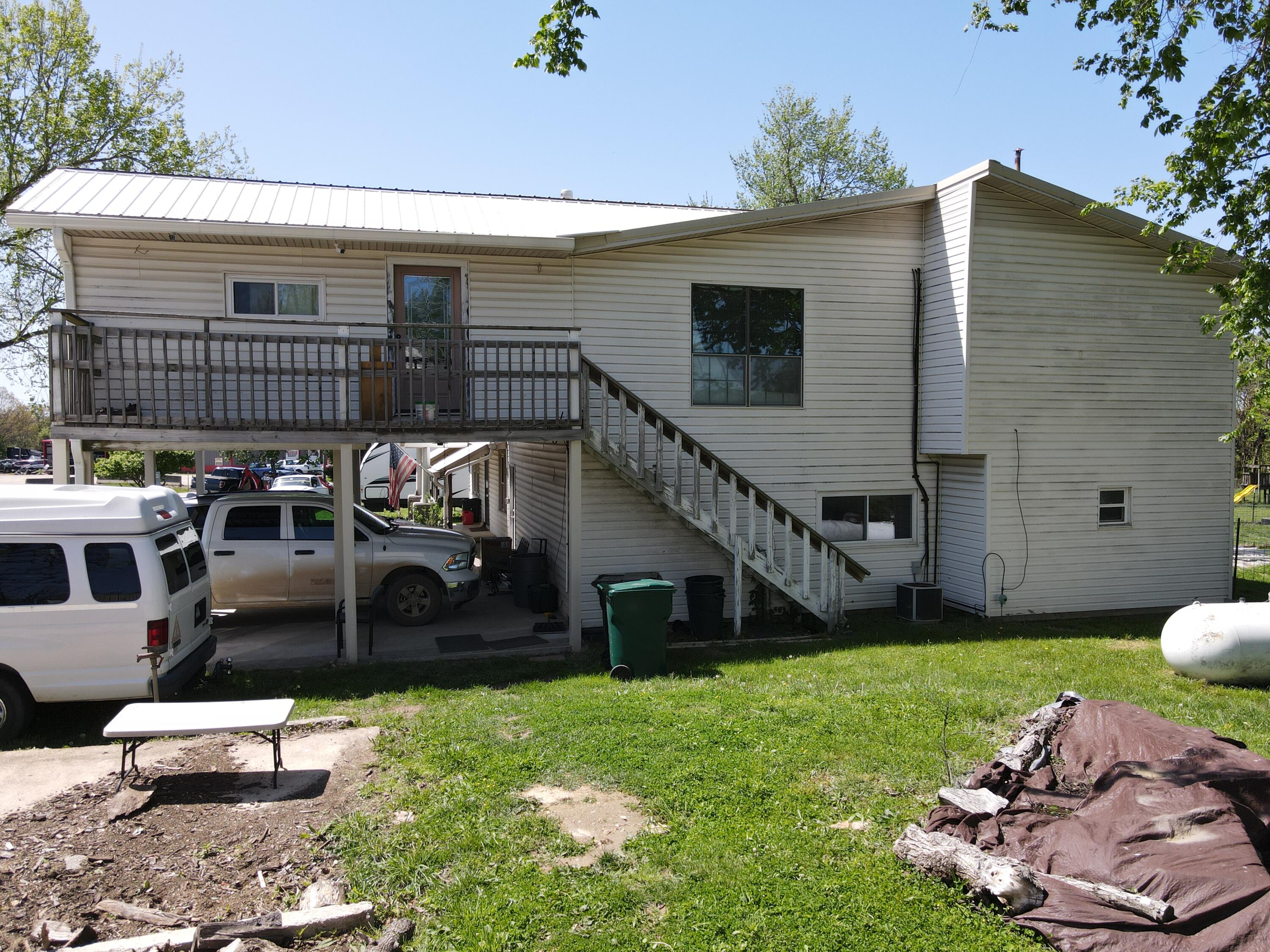 1231 East Clinton Road Property Photo 10