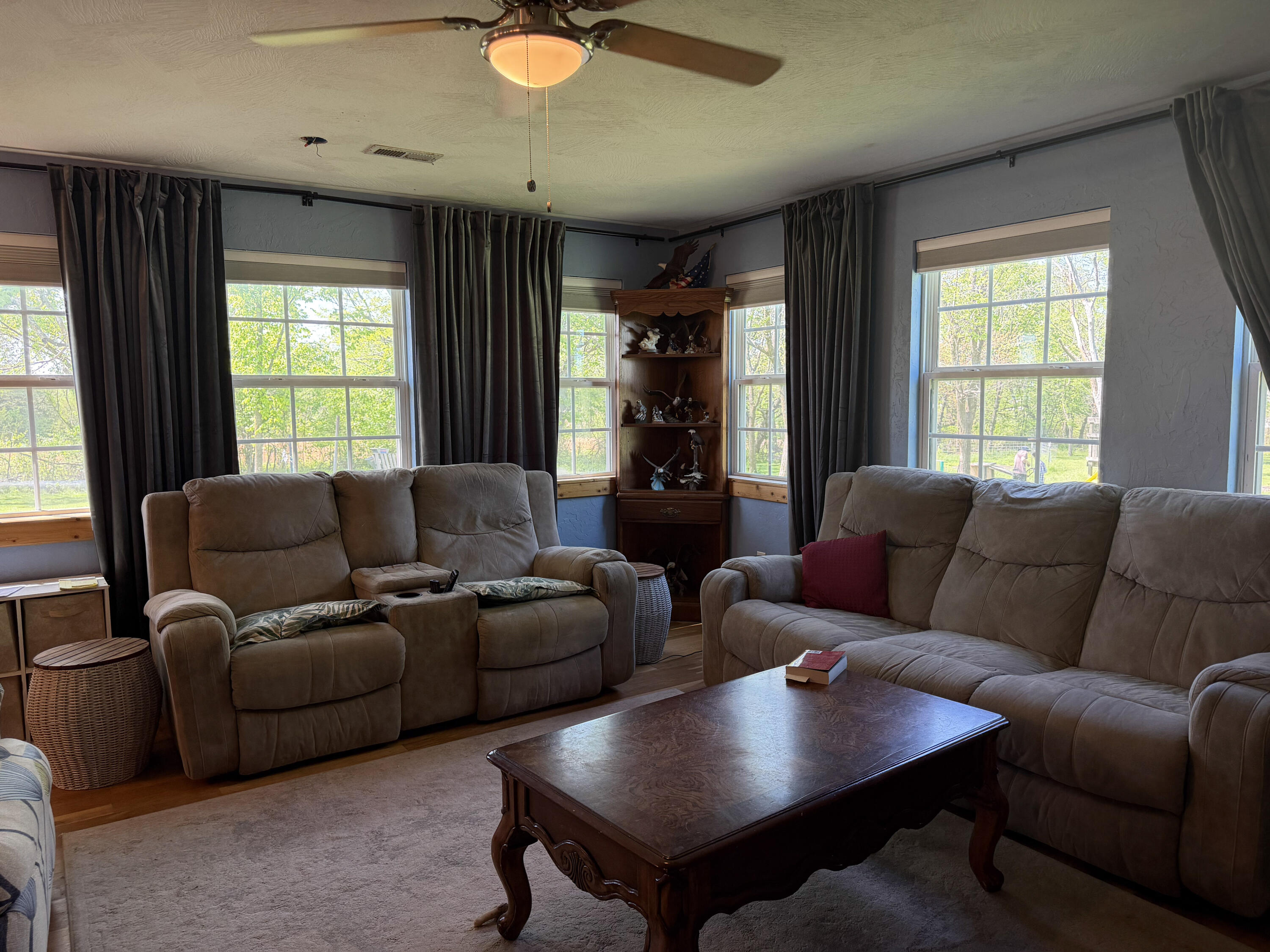 1231 East Clinton Road Property Photo 33