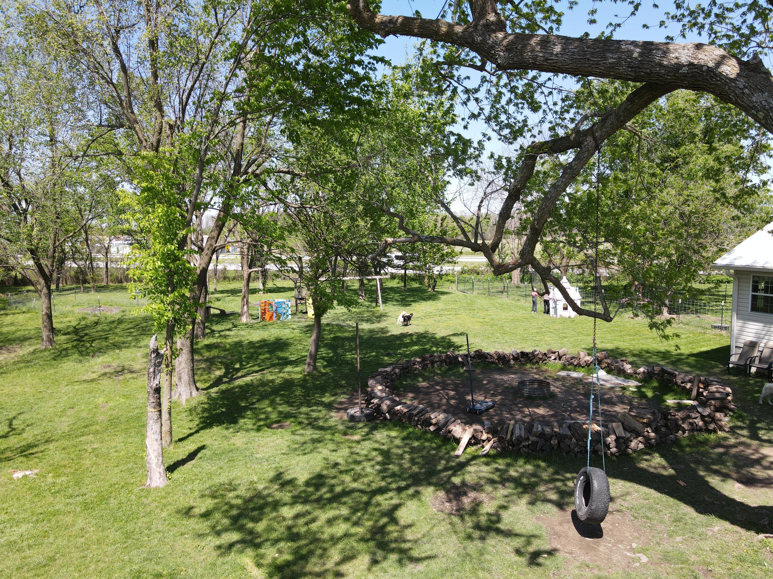 1231 East Clinton Road Property Photo 49