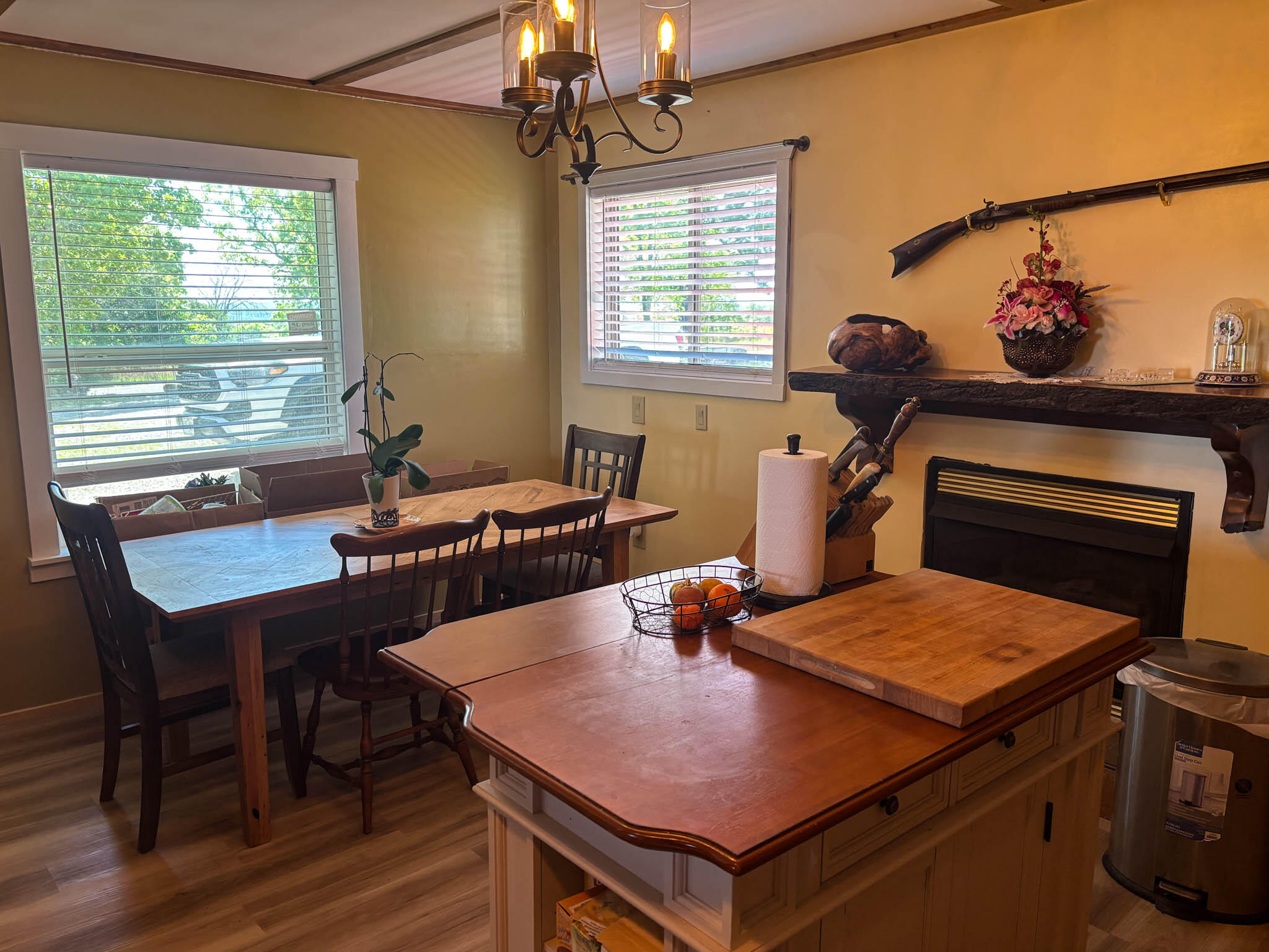 445 Pine Hollow Road Property Photo 13