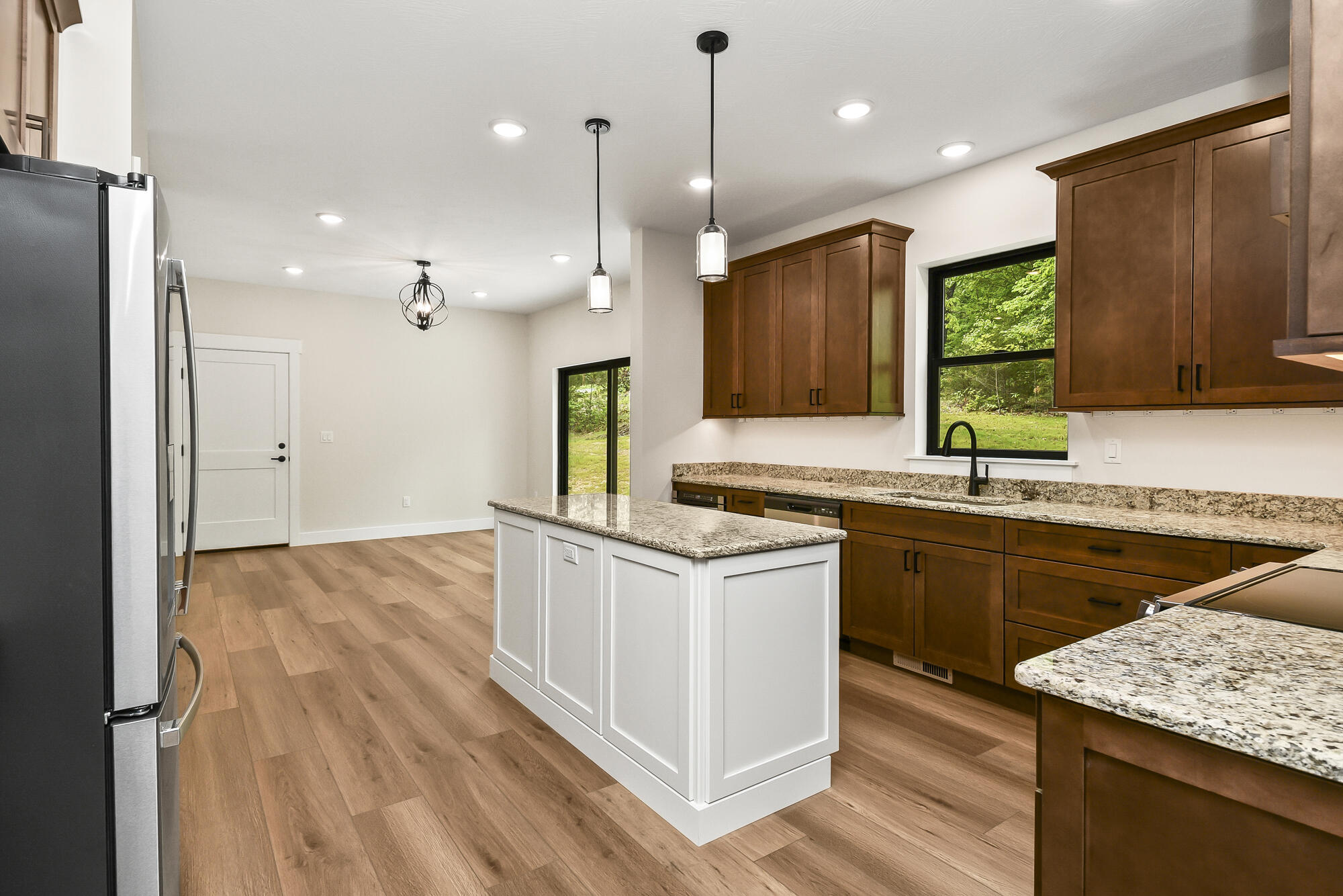 1 Top Lane Property Photo 23