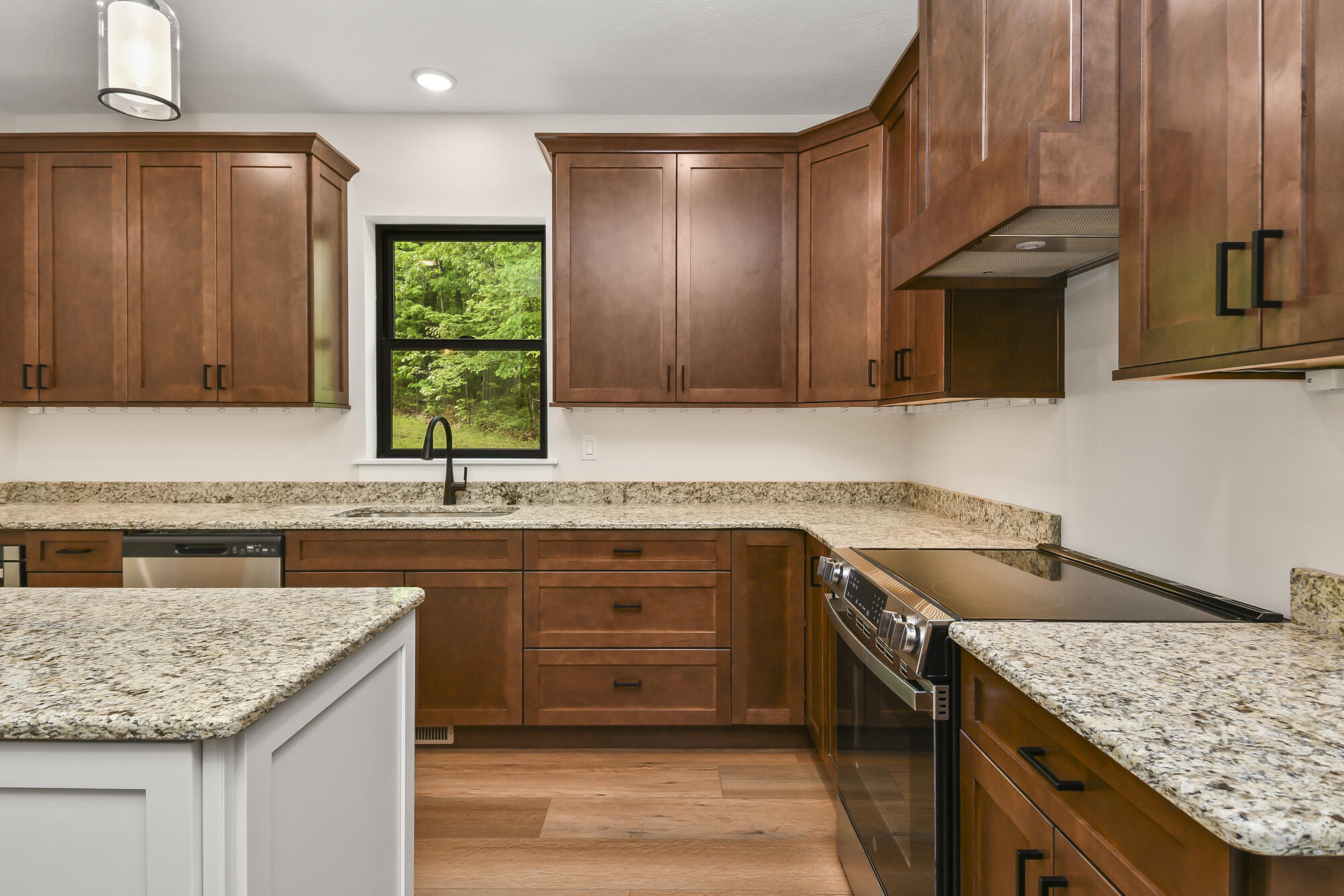 1 Top Lane Property Photo 26