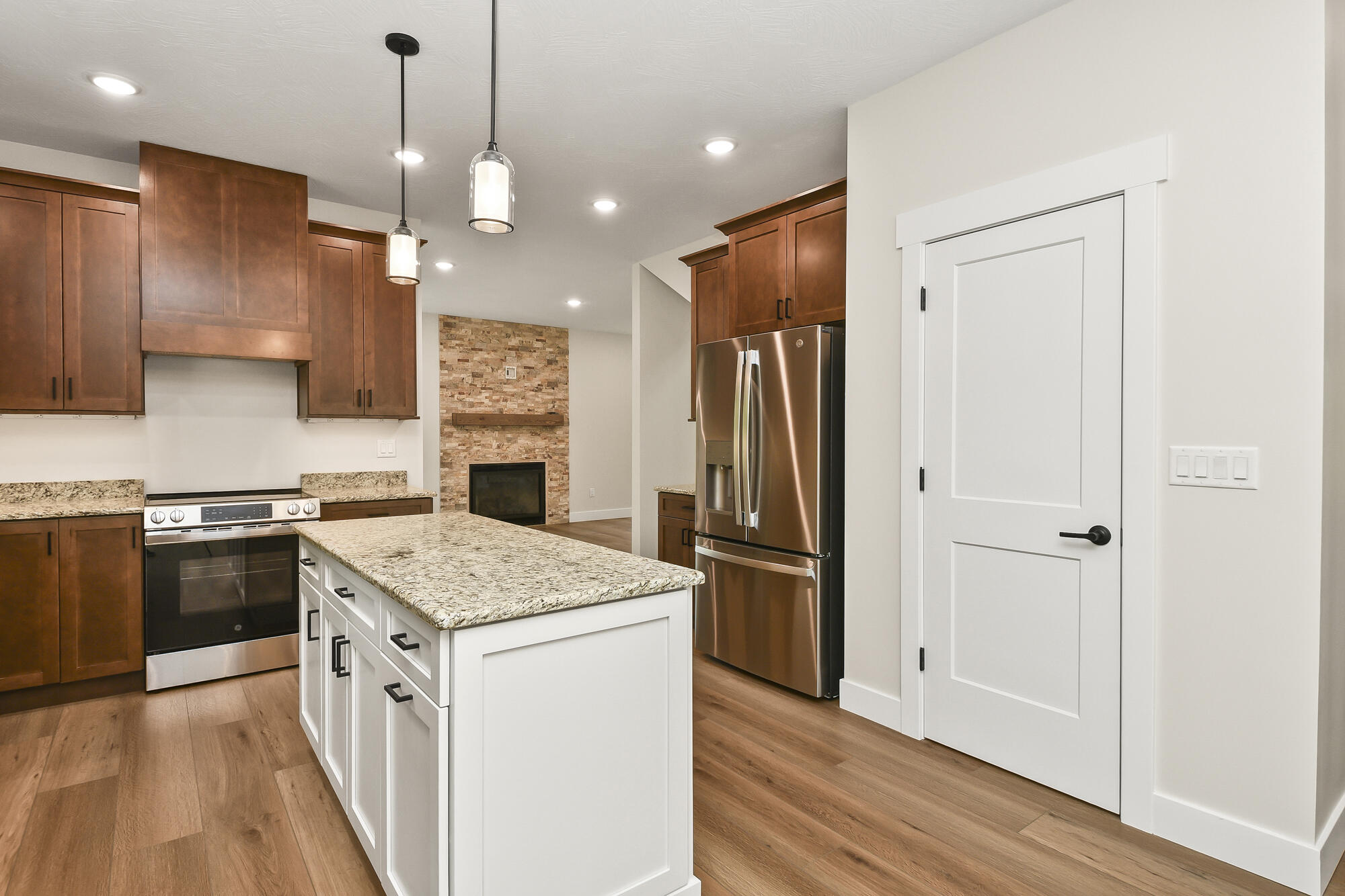 1 Top Lane Property Photo 27