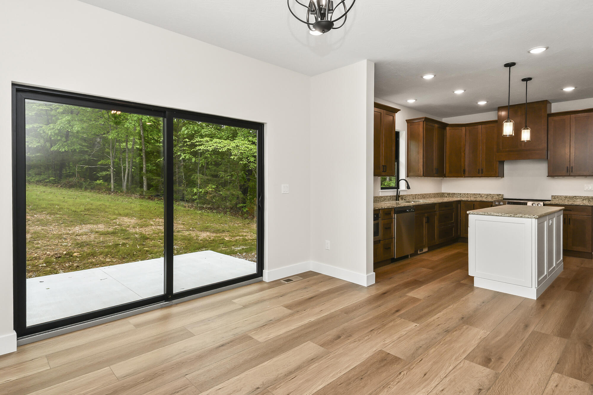 1 Top Lane Property Photo 32