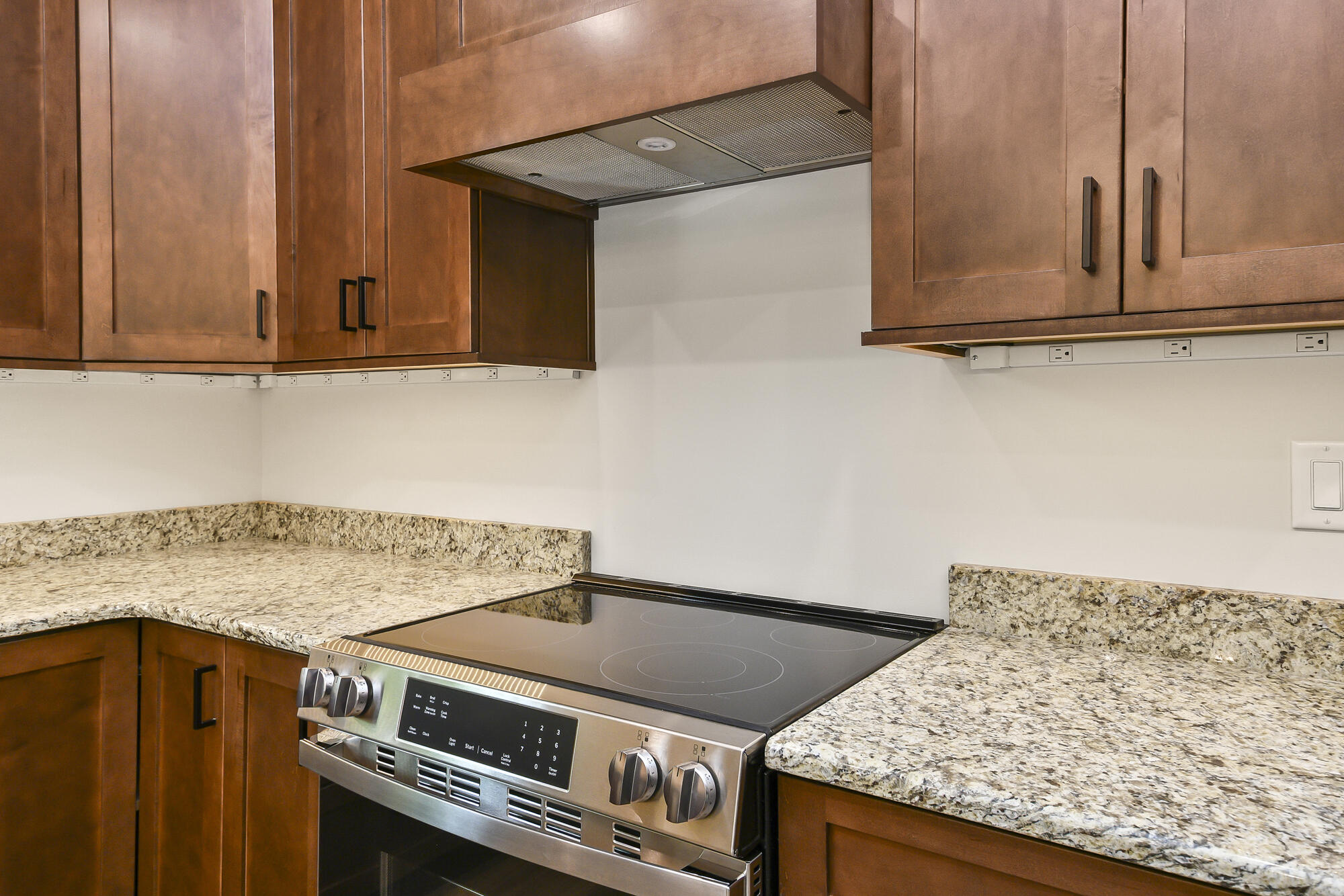 1 Top Lane Property Photo 40