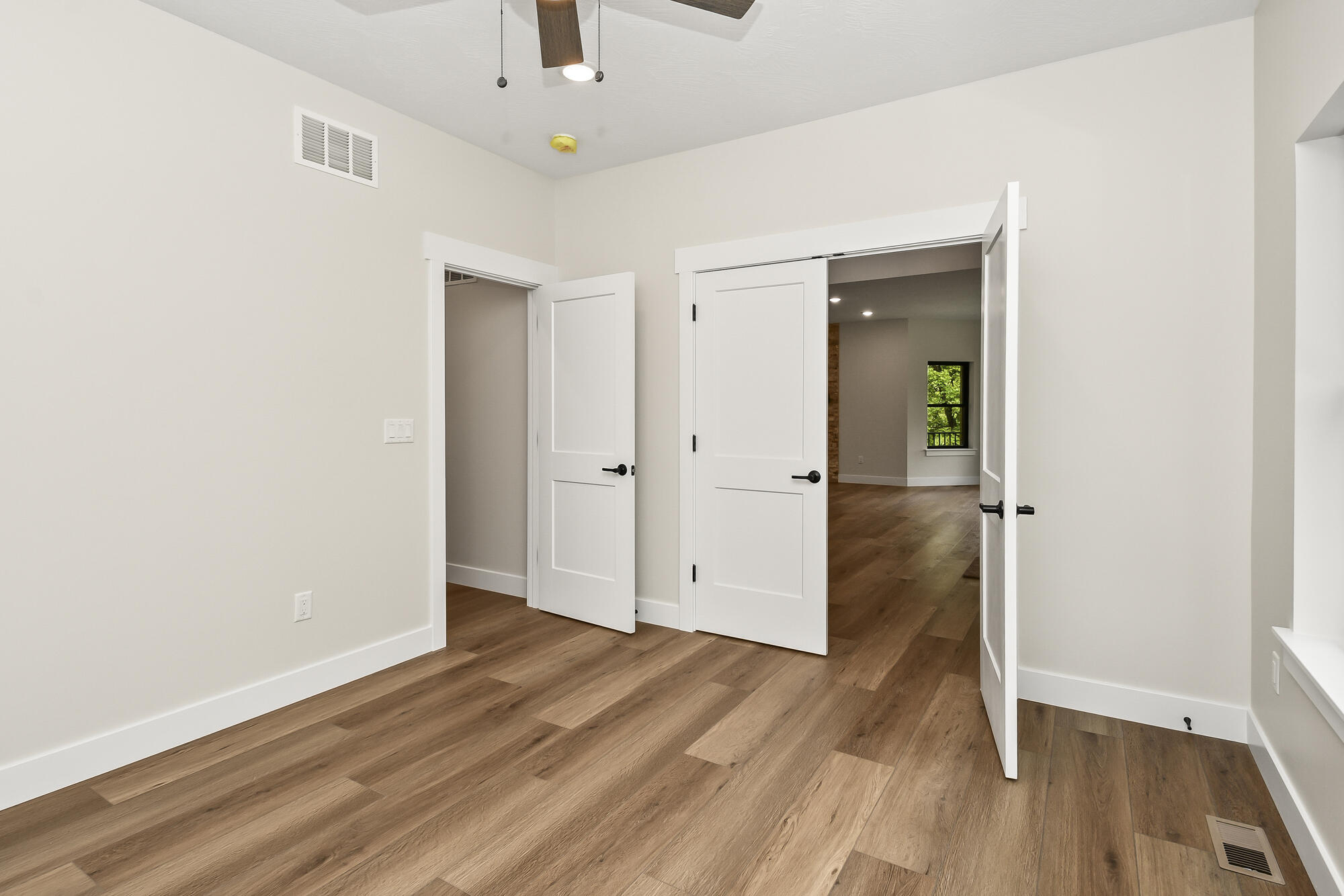 1 Top Lane Property Photo 43