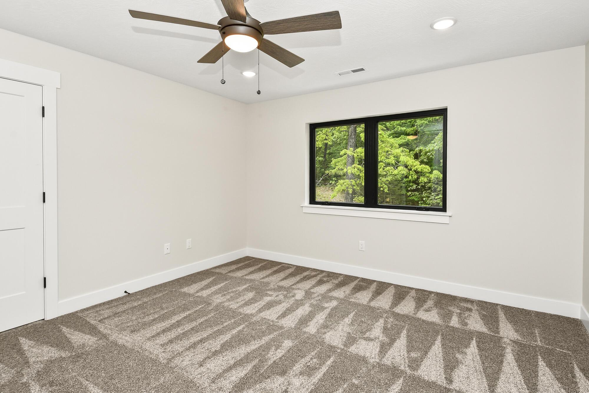 1 Top Lane Property Photo 56