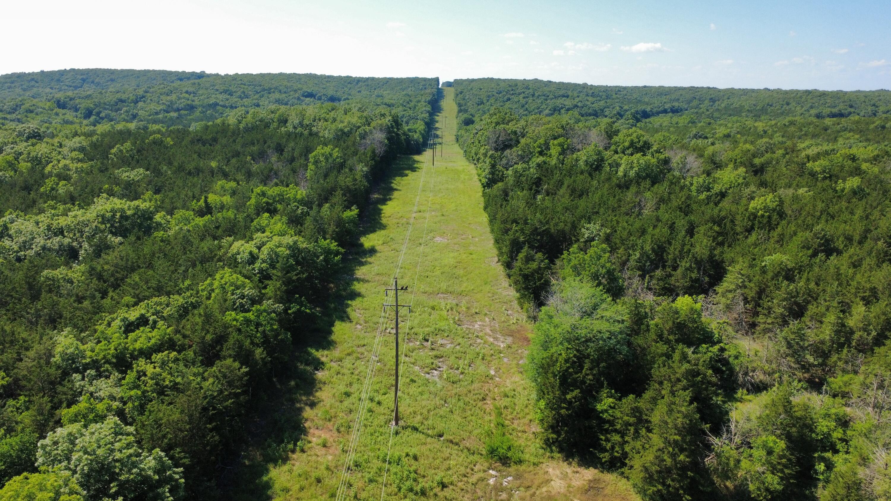 000 Highway T Property Photo 14