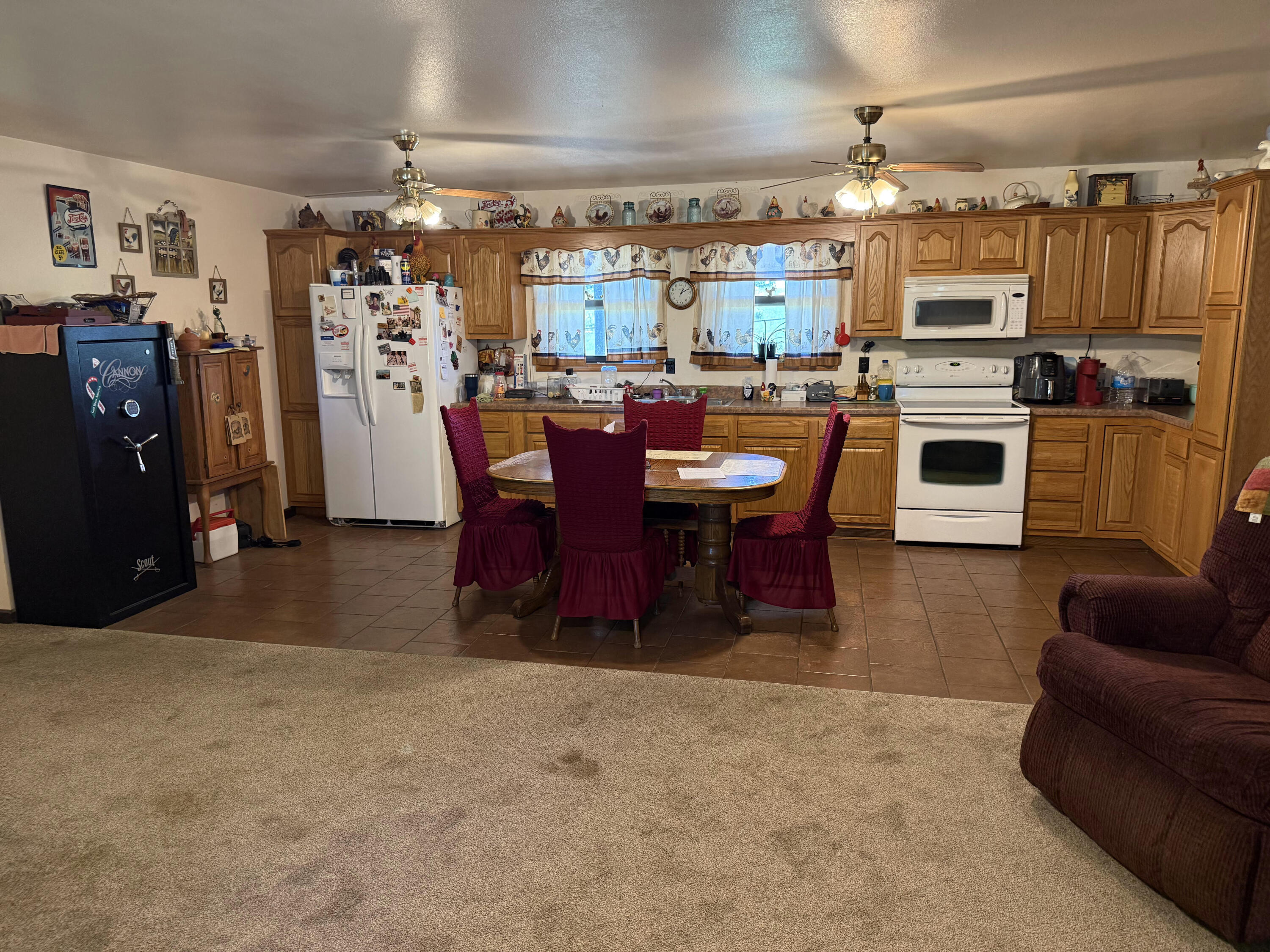1042 Us Highway 160 Property Photo 8