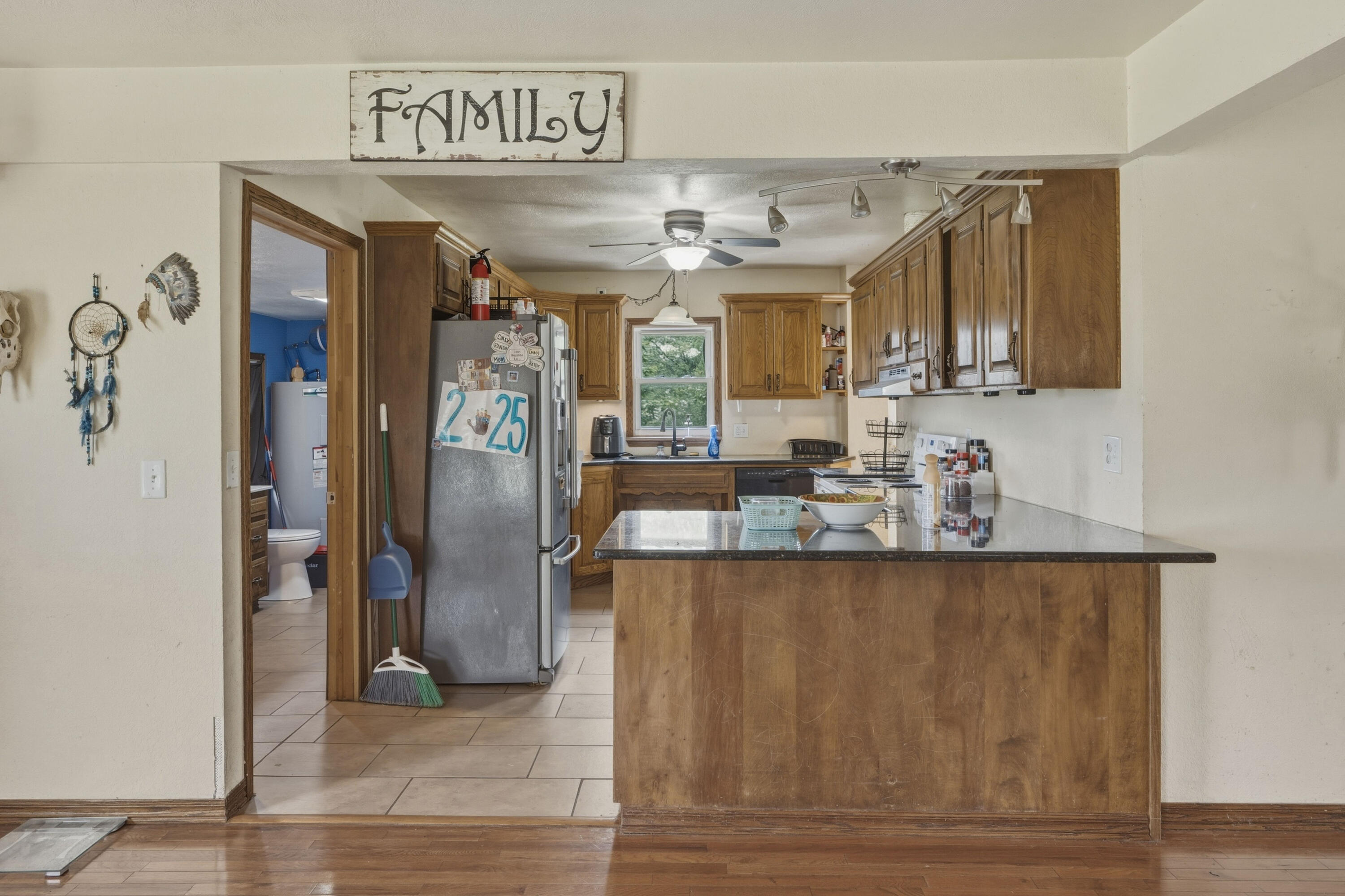 10604 North Front Street Property Photo 16