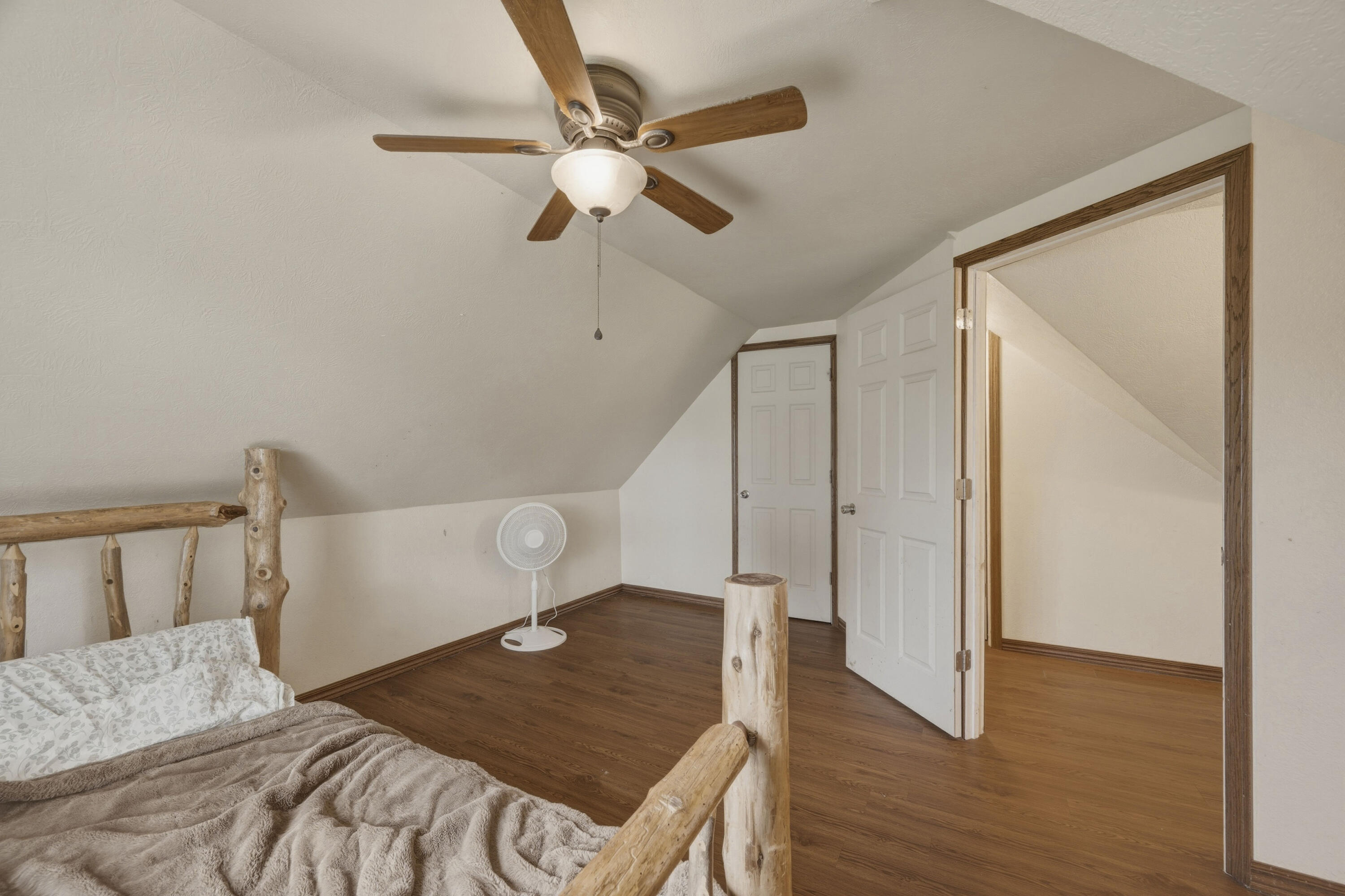 10604 North Front Street Property Photo 23