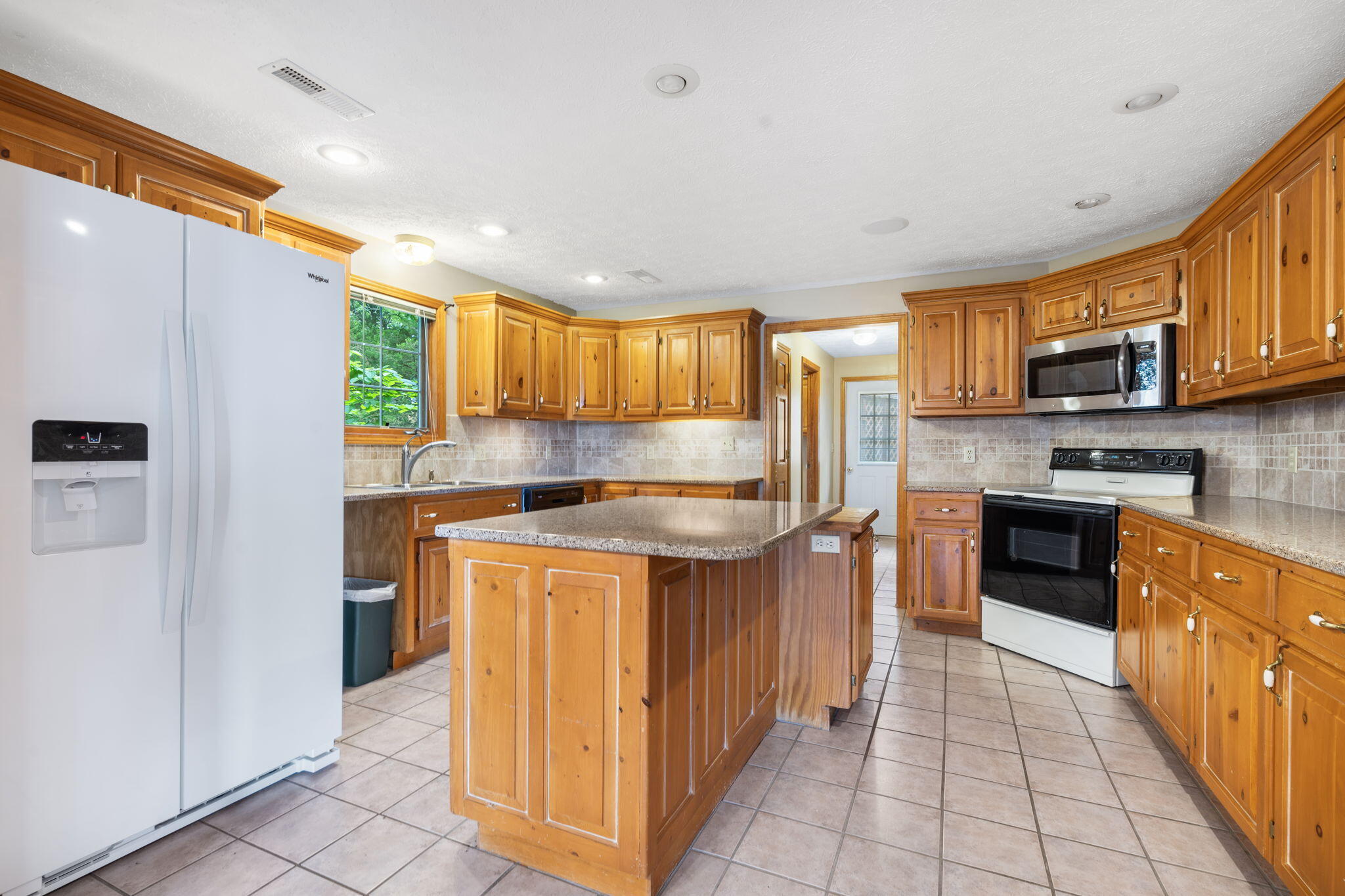 127 Kachina Trail Property Photo 11
