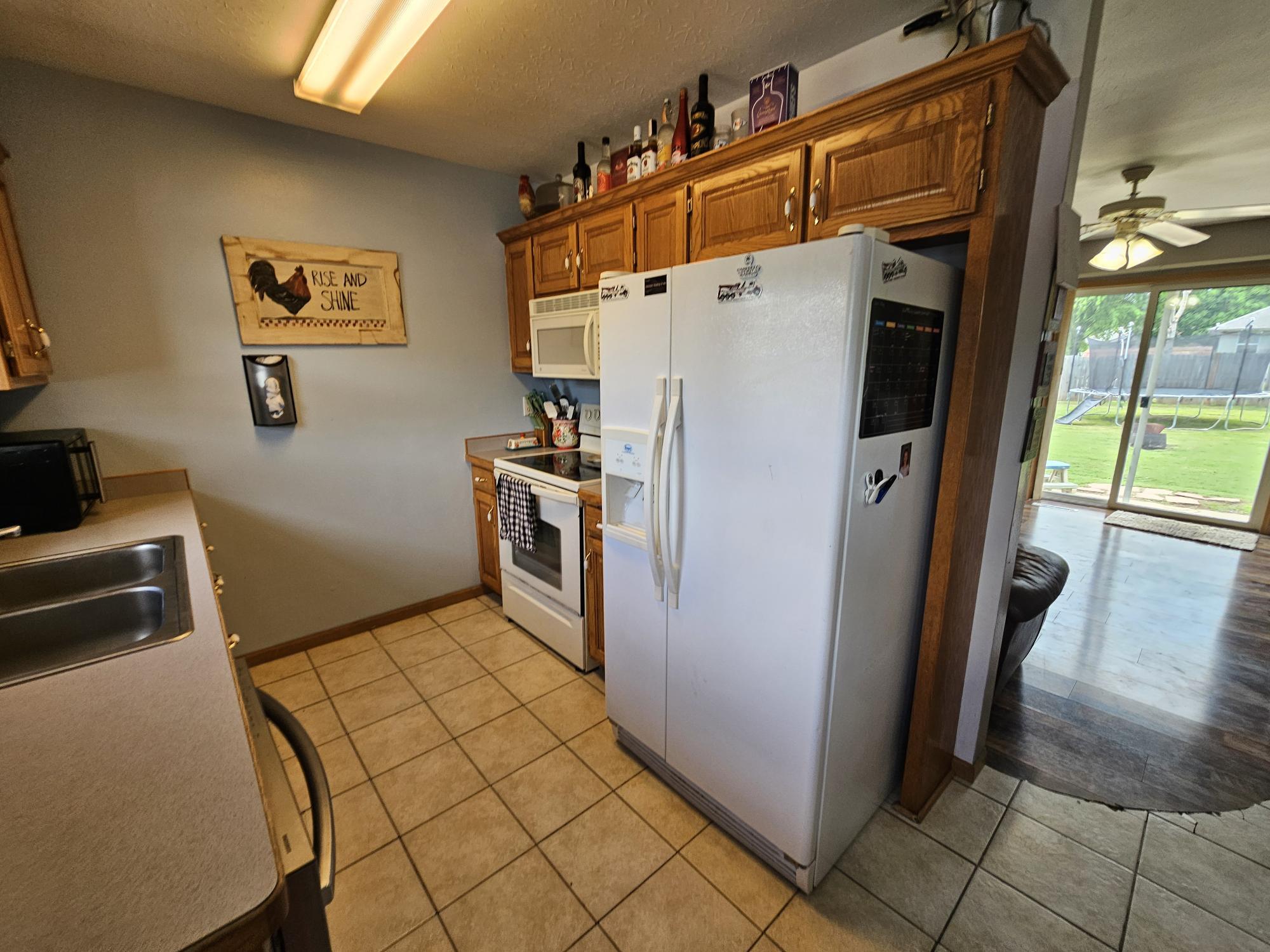 211 Arrowhead Road Property Photo 9
