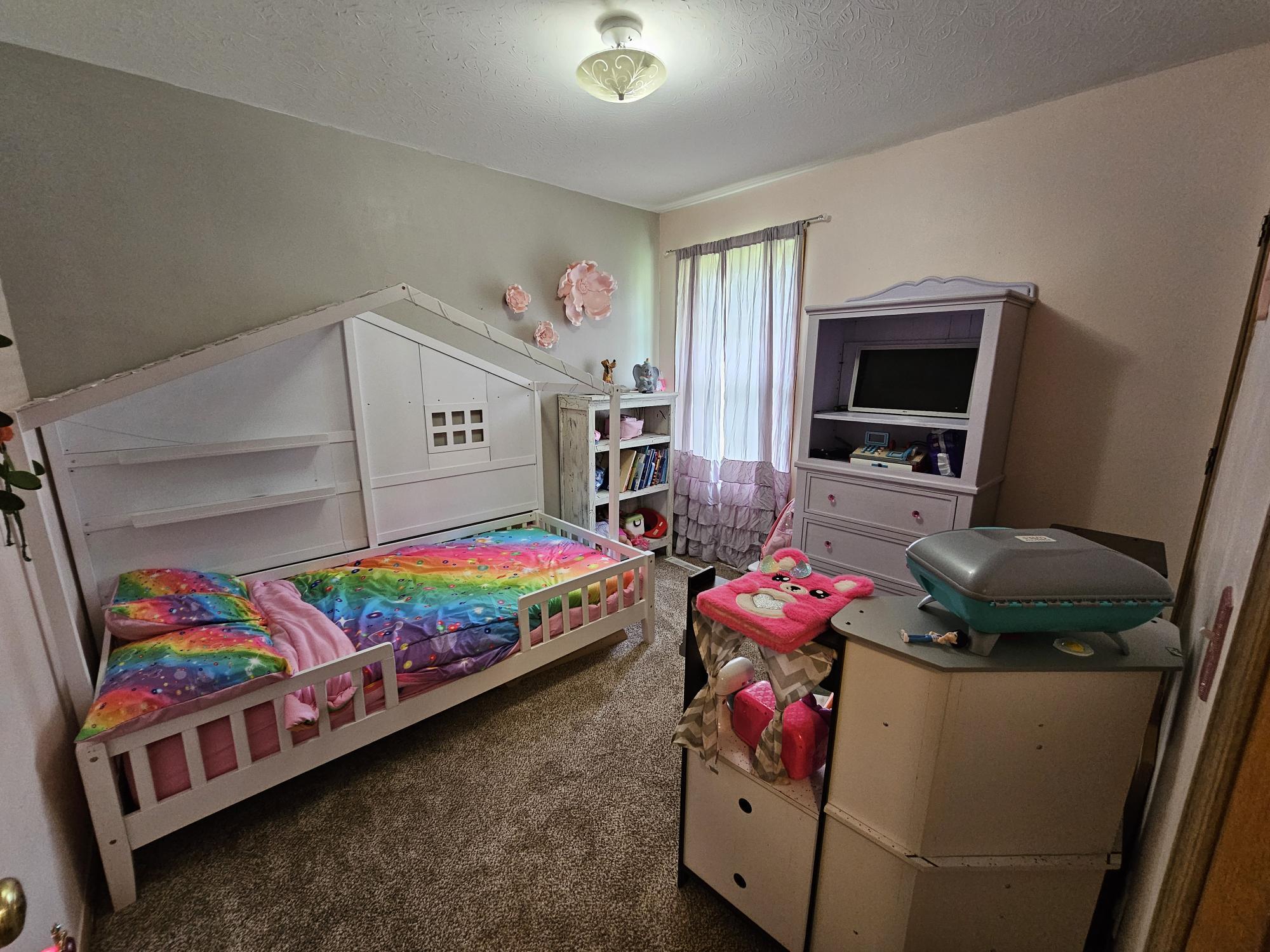 211 Arrowhead Road Property Photo 17