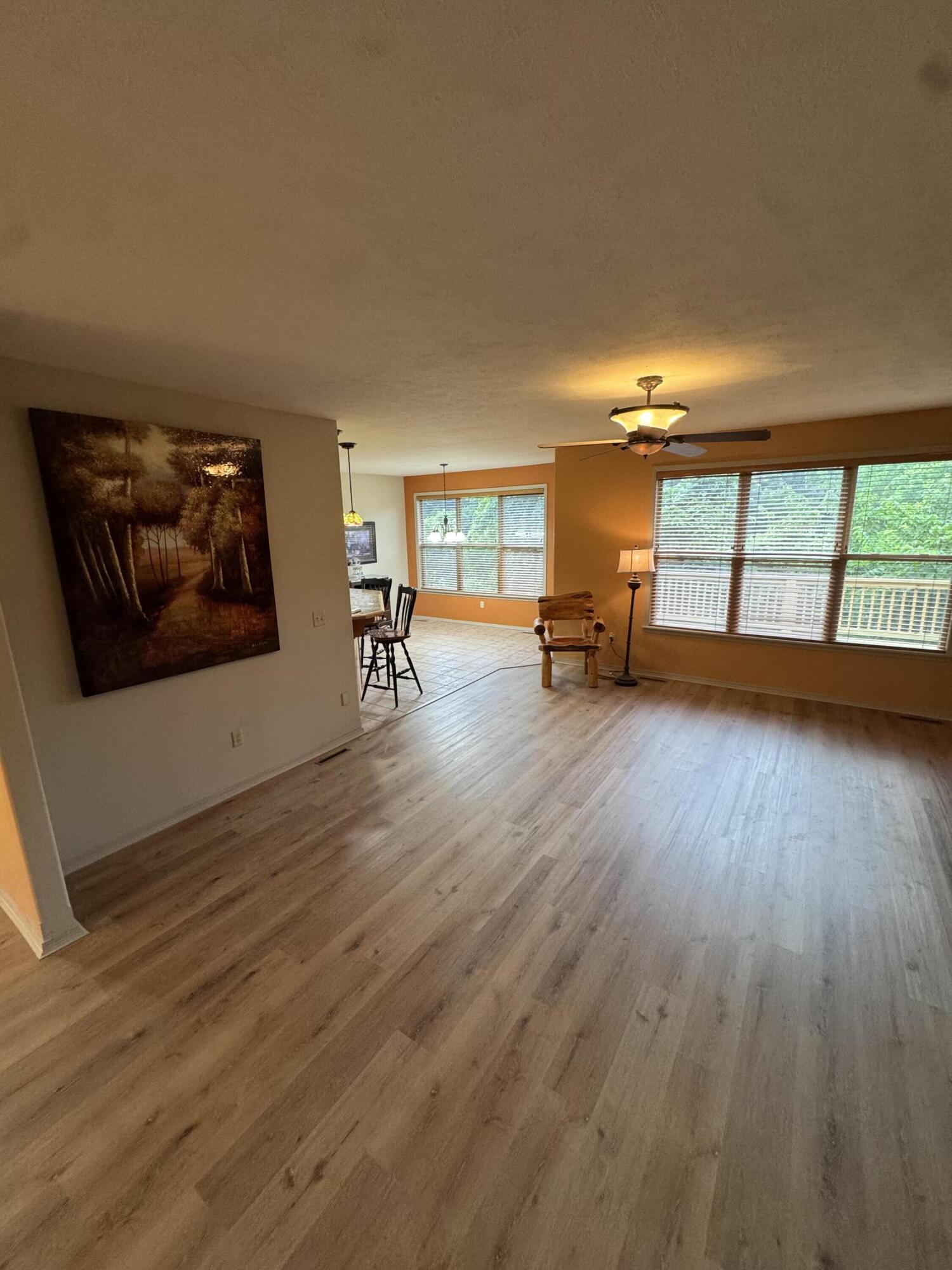 94 Ashwood Lane Property Photo 8