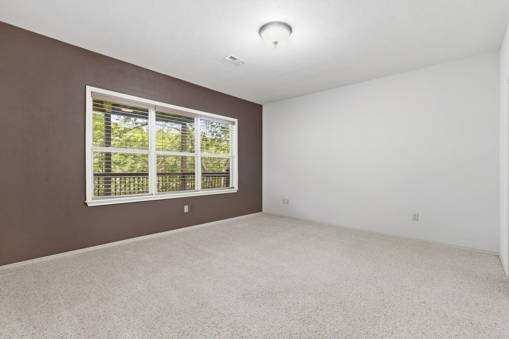 94 Ashwood Lane Property Photo 28