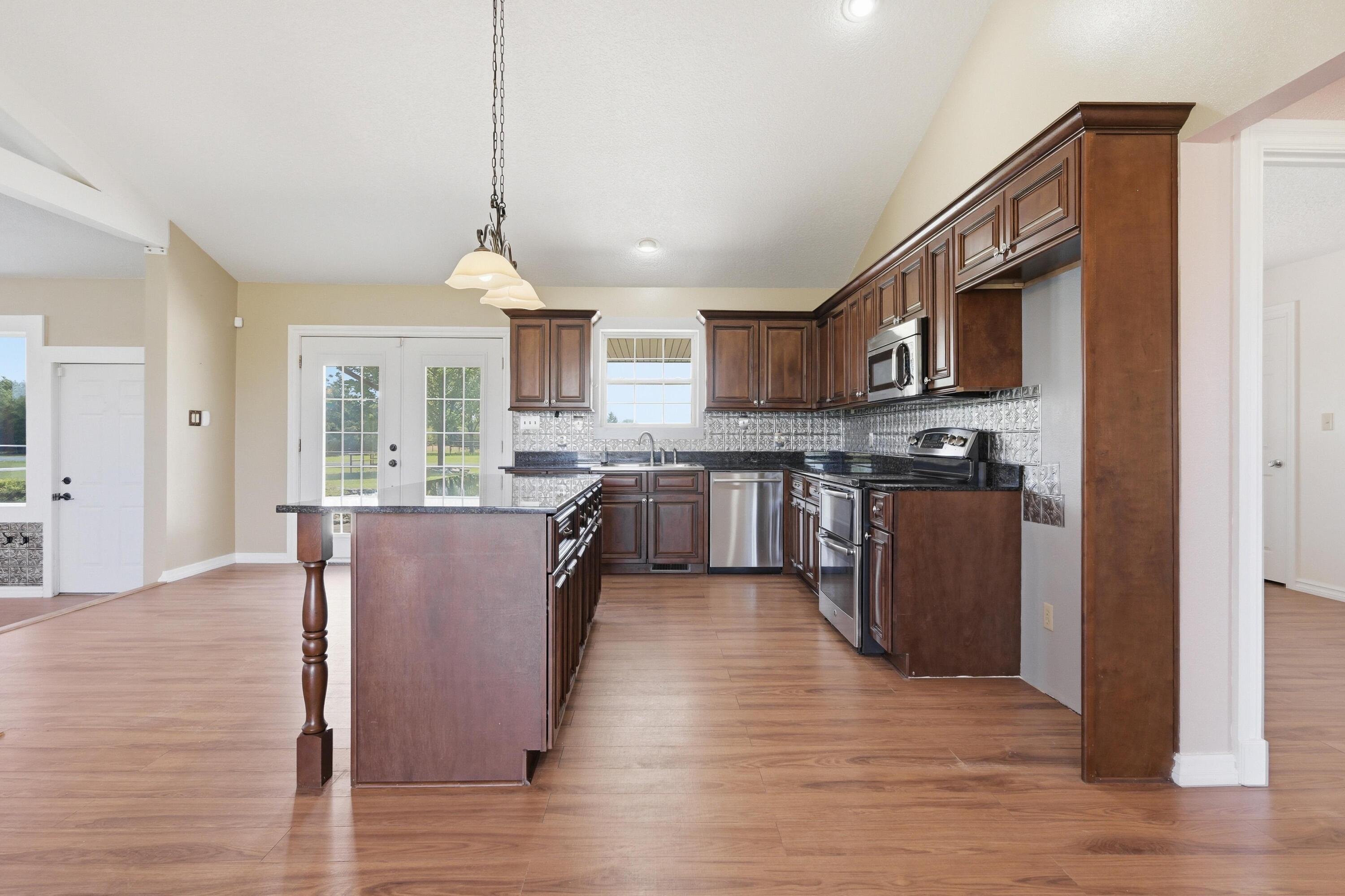 9617 County Lane 262 Property Photo 65