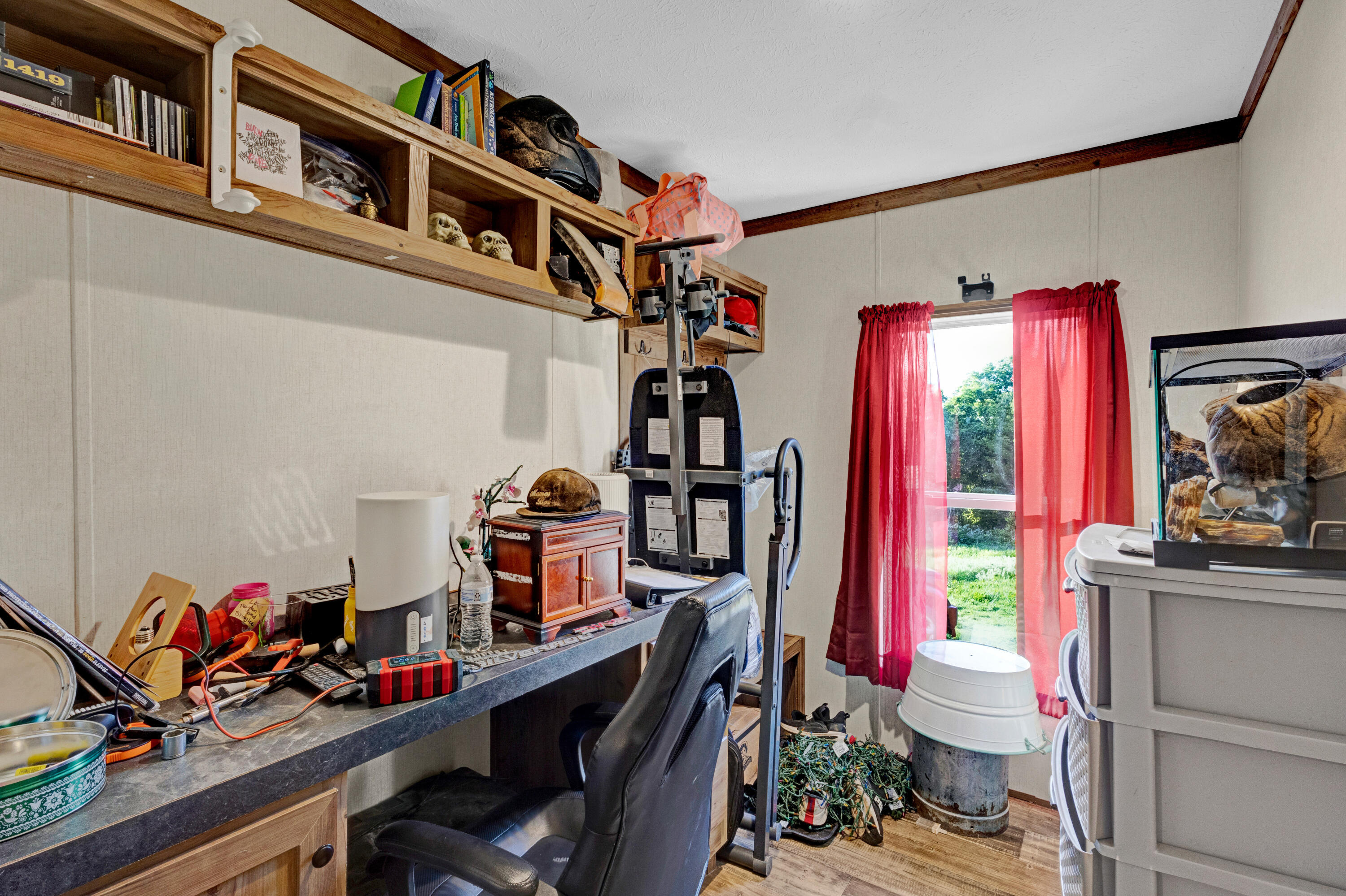 3724 Private Road 2217 Property Photo 16