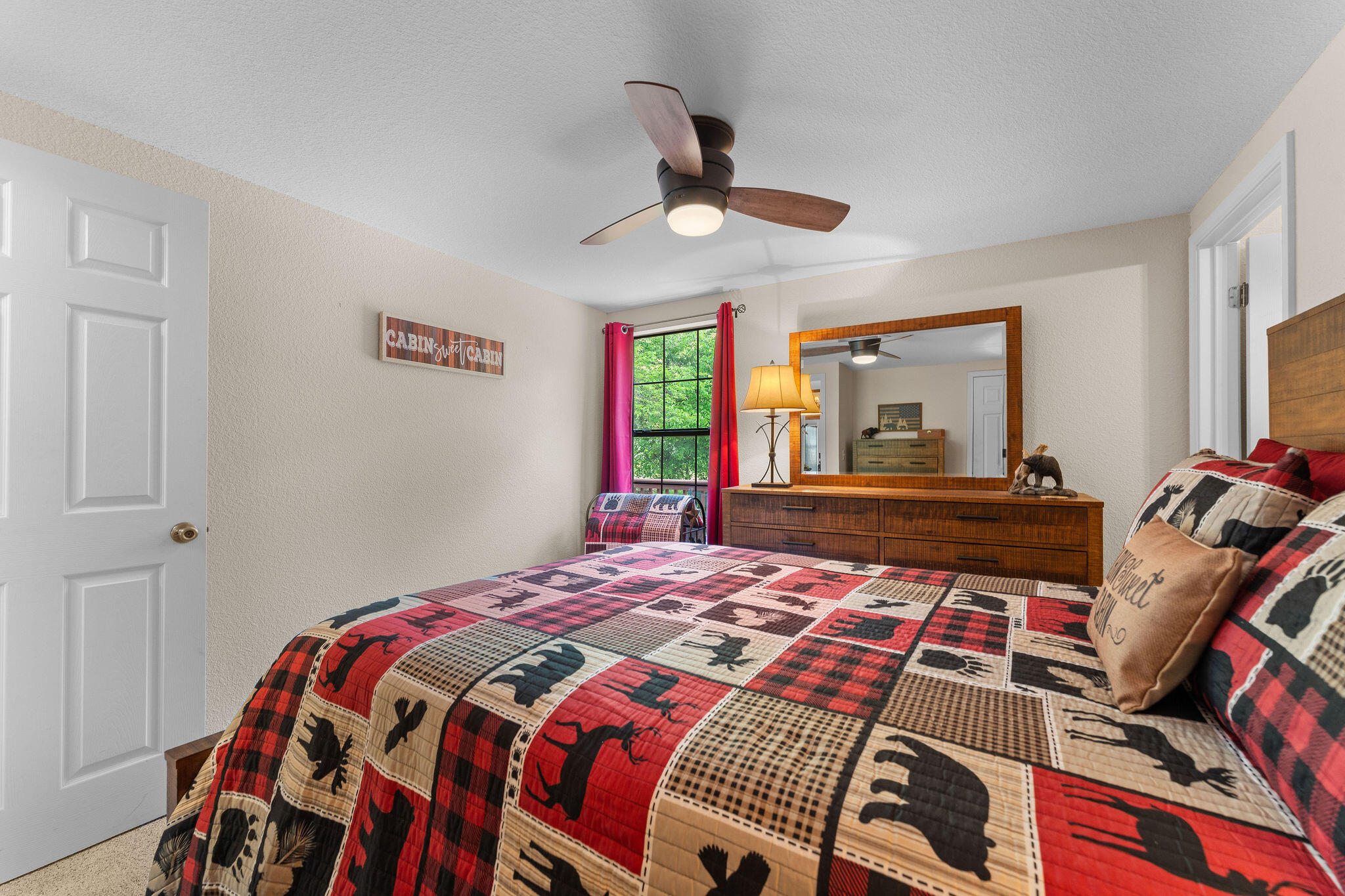 112 Foxhole Lane Property Photo 12