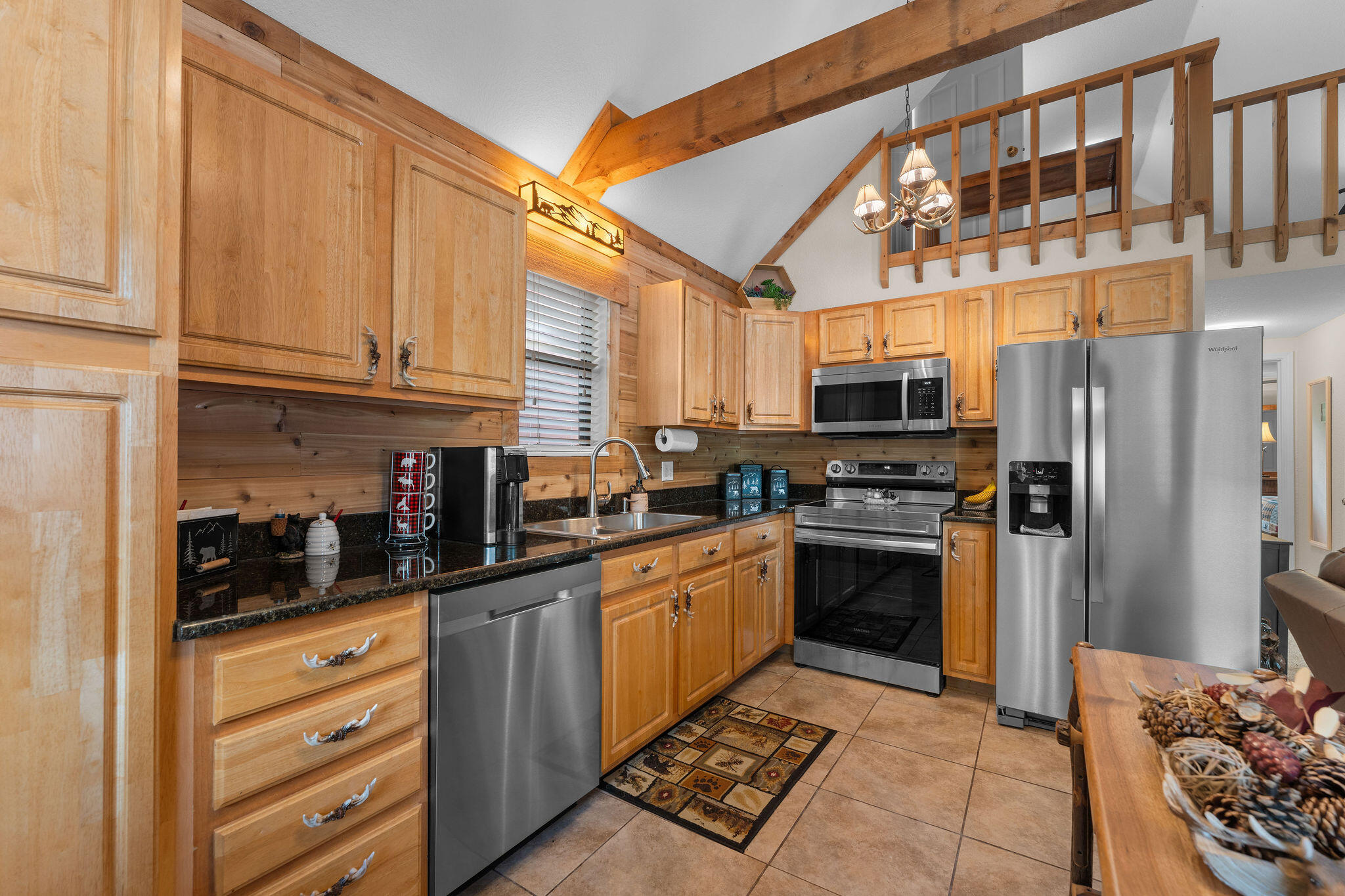 112 Foxhole Lane Property Photo 18