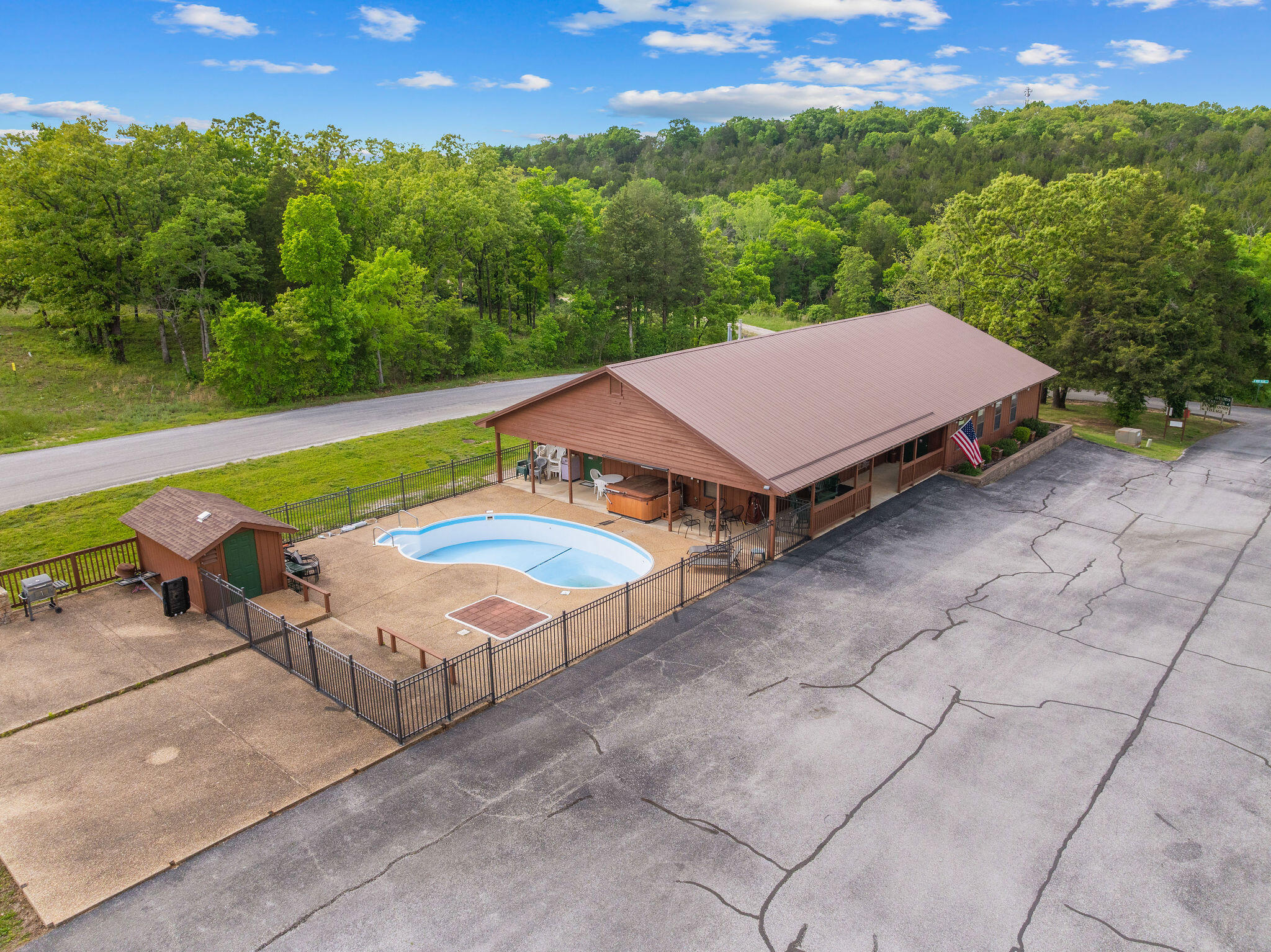 112 Foxhole Lane Property Photo 36