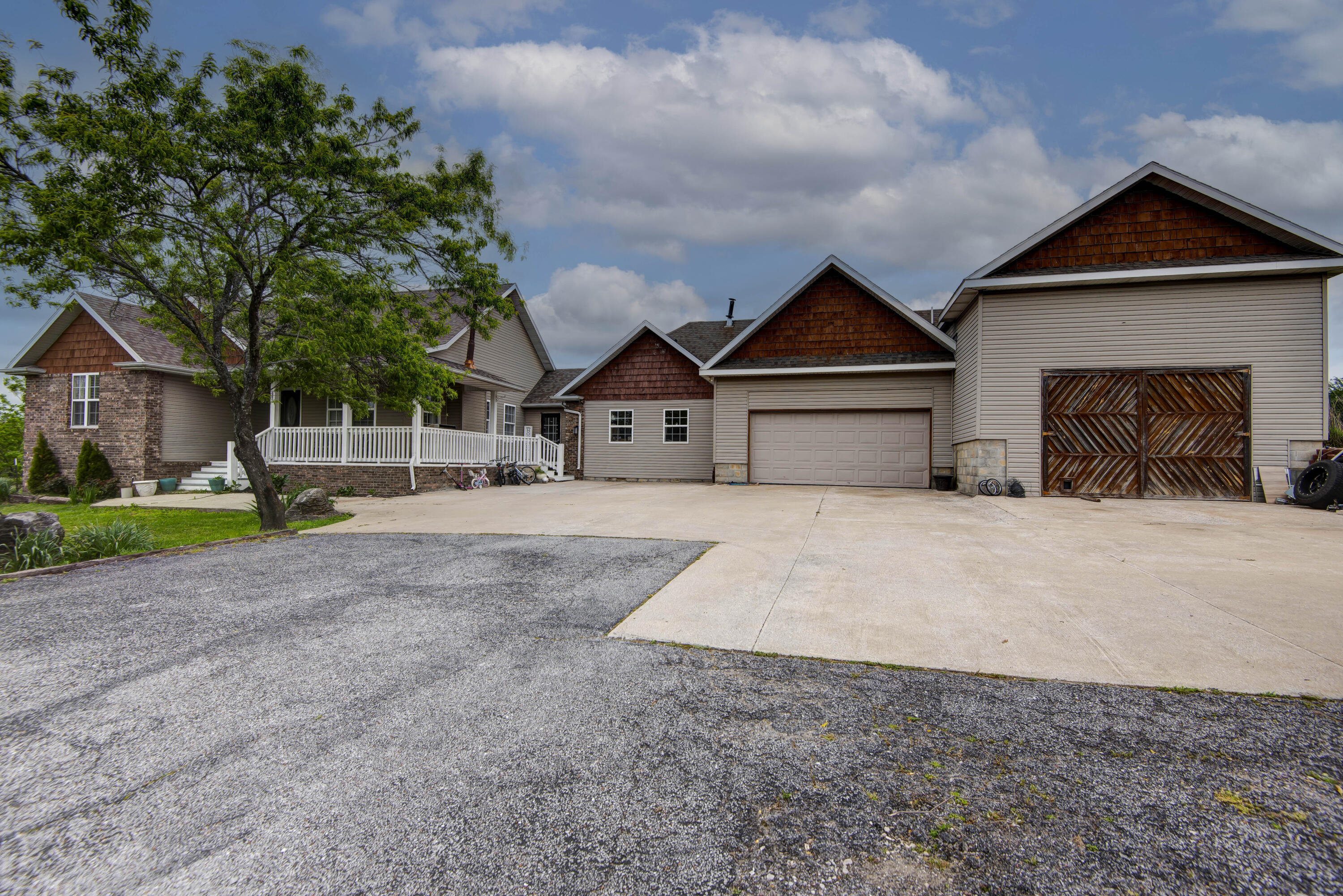 293 Quarry Loop Property Photo 1