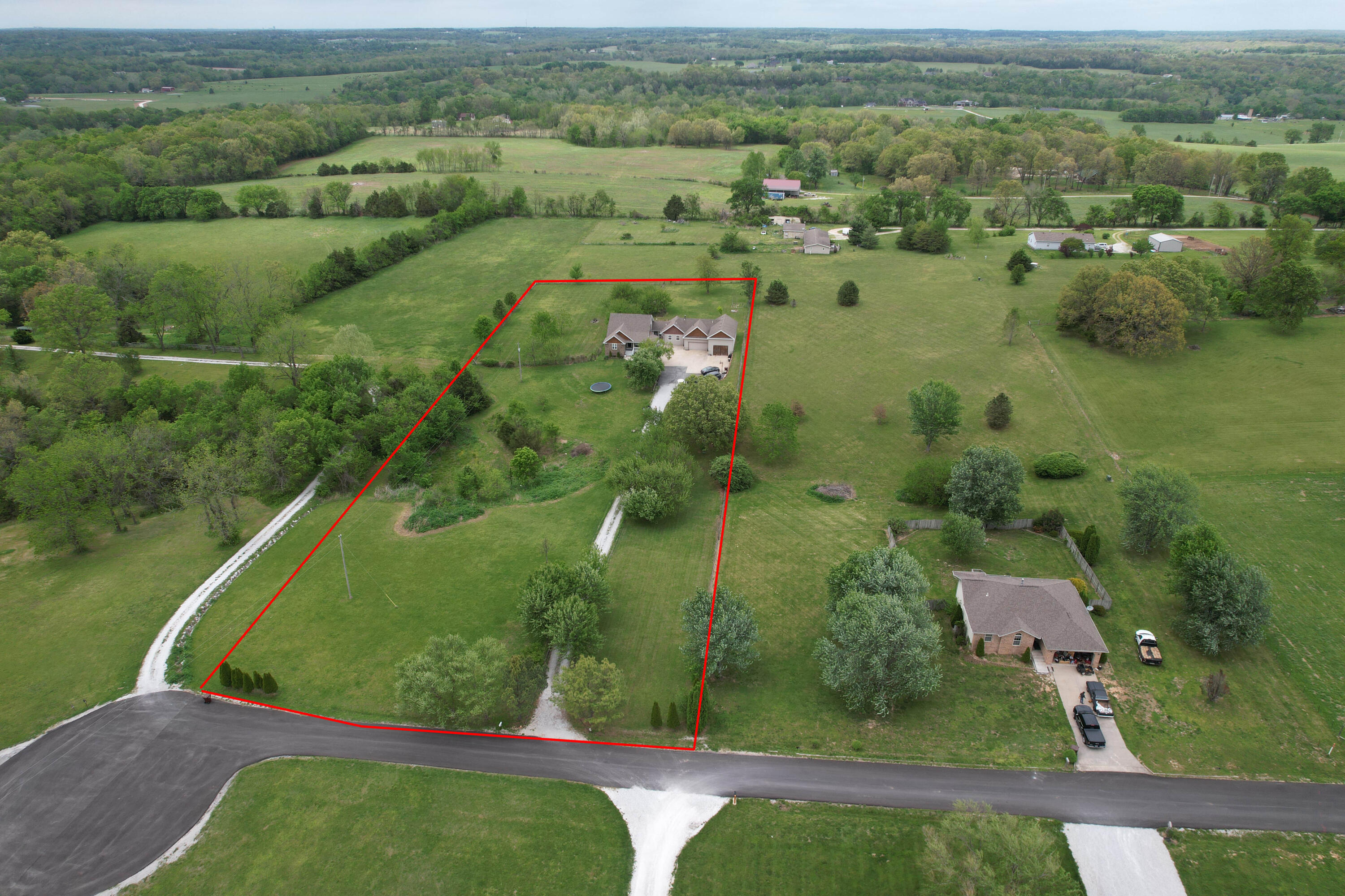 293 Quarry Loop Property Photo 2