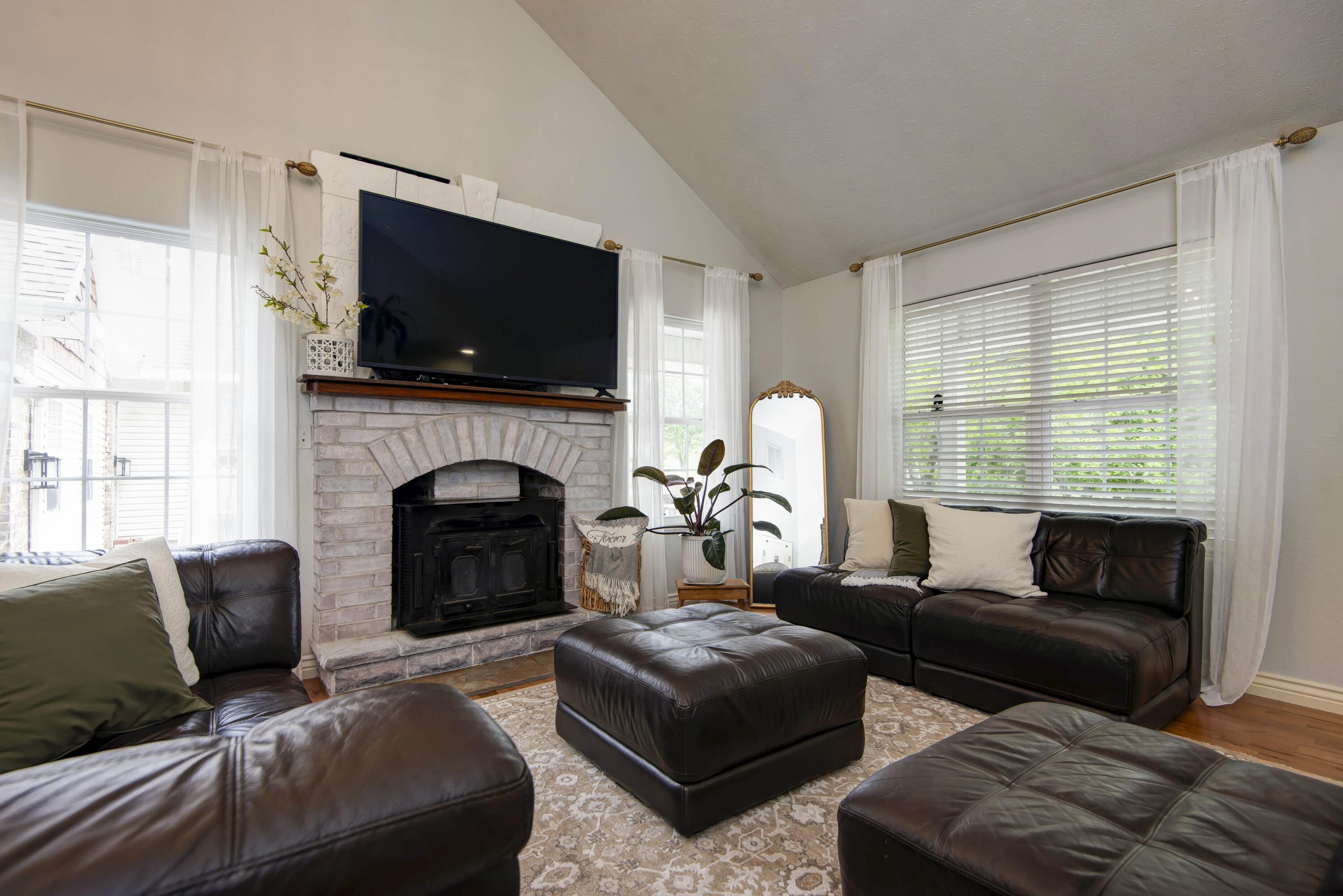 293 Quarry Loop Property Photo 6