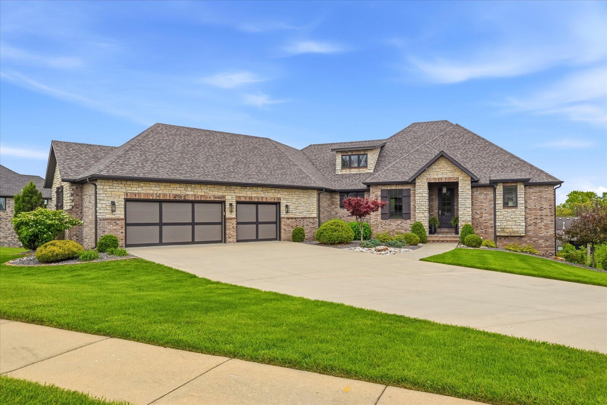 4702 Cobble Creek Drive Property Photo 1