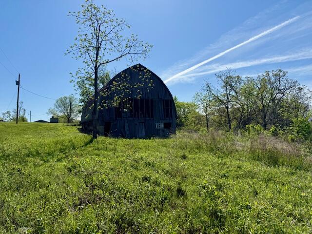 4515 Wallen Road Property Photo 7