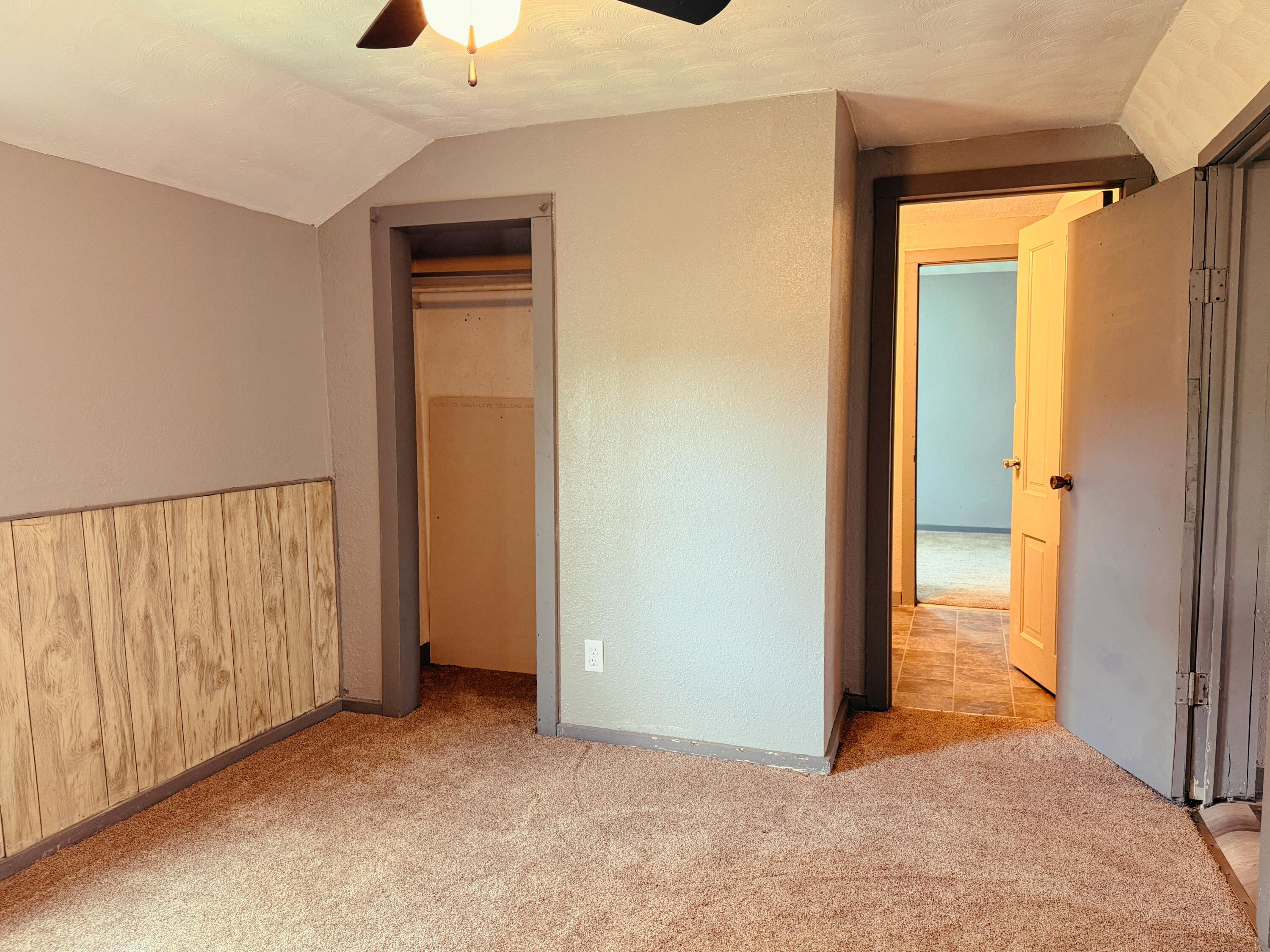 802 South Main Avenue Property Photo 17