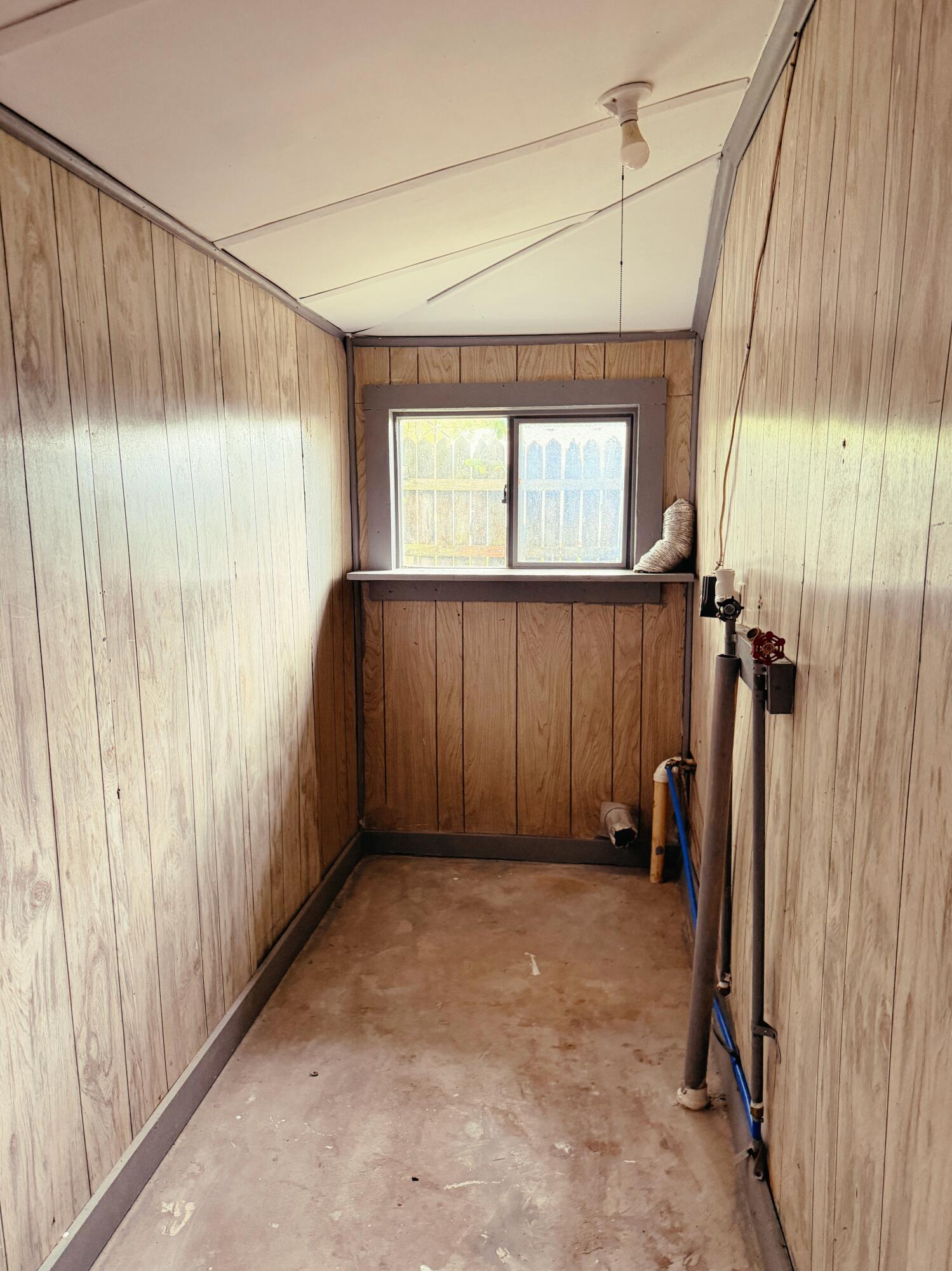 802 South Main Avenue Property Photo 24