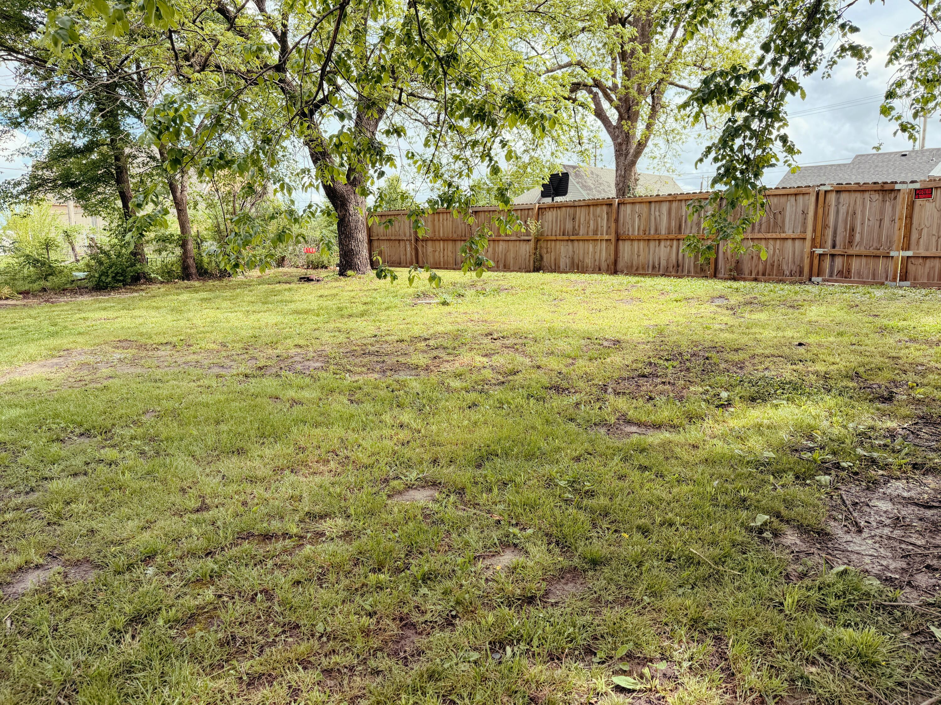 802 South Main Avenue Property Photo 27
