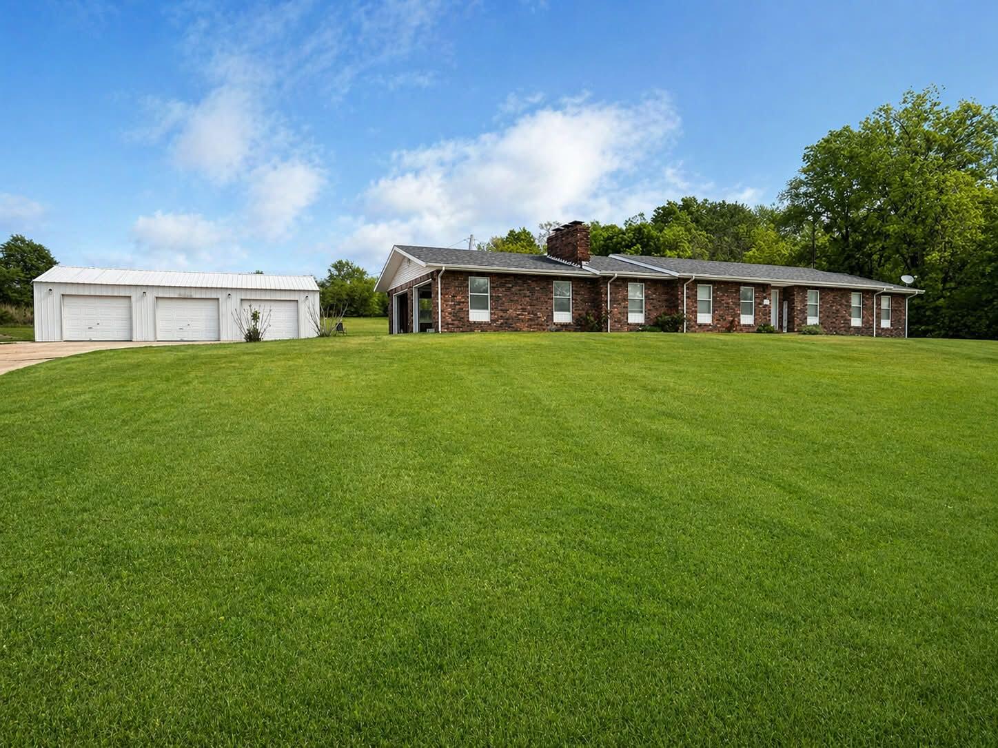 1206 Elm Avenue Property Photo 1